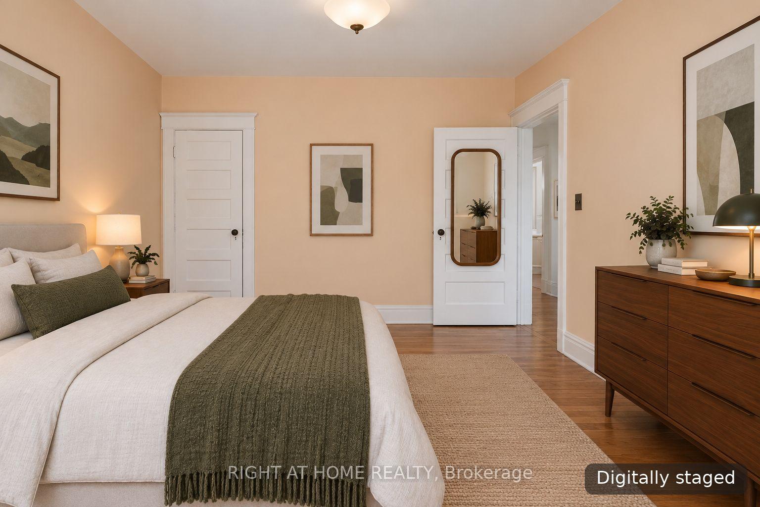 Photo 34 of 32 Belcourt Road, Toronto, Mount Pleasant East — HOMEH