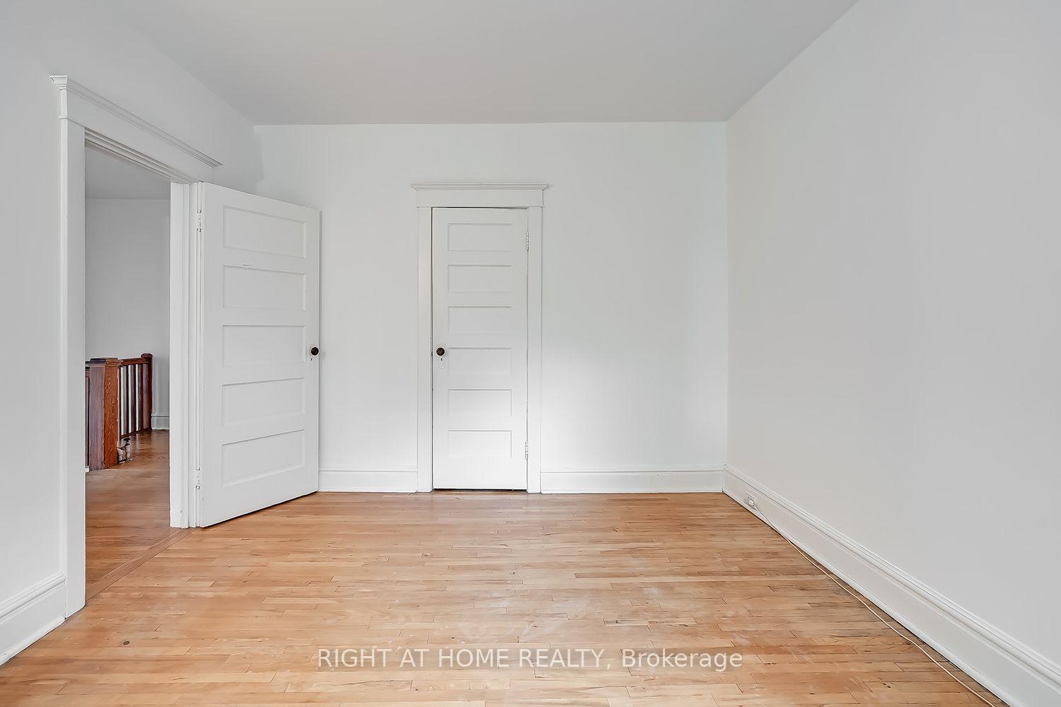 Photo 37 of 32 Belcourt Road, Toronto, Mount Pleasant East — HOMEH