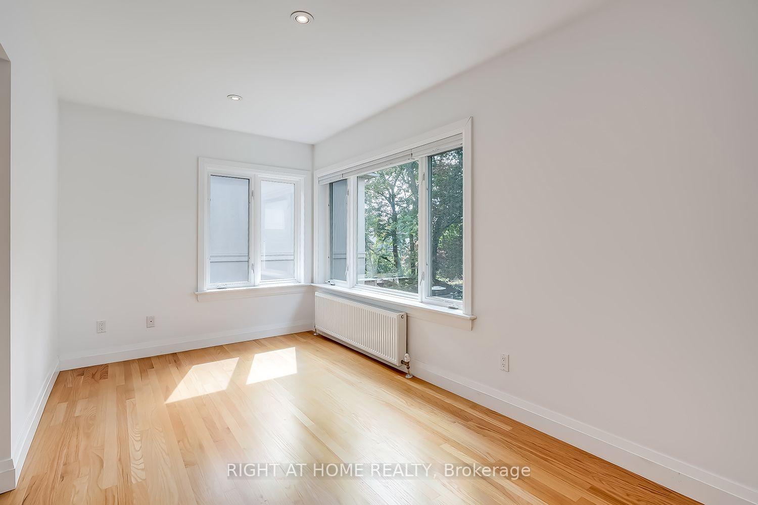Photo 41 of 32 Belcourt Road, Toronto, Mount Pleasant East — HOMEH
