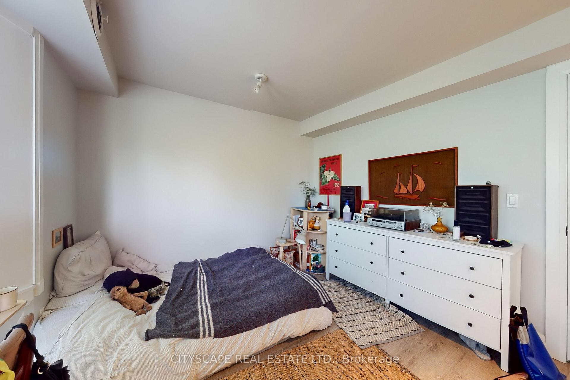 Photo 10 of 467 Keele Street, Toronto, Junction Area — HOMEH
