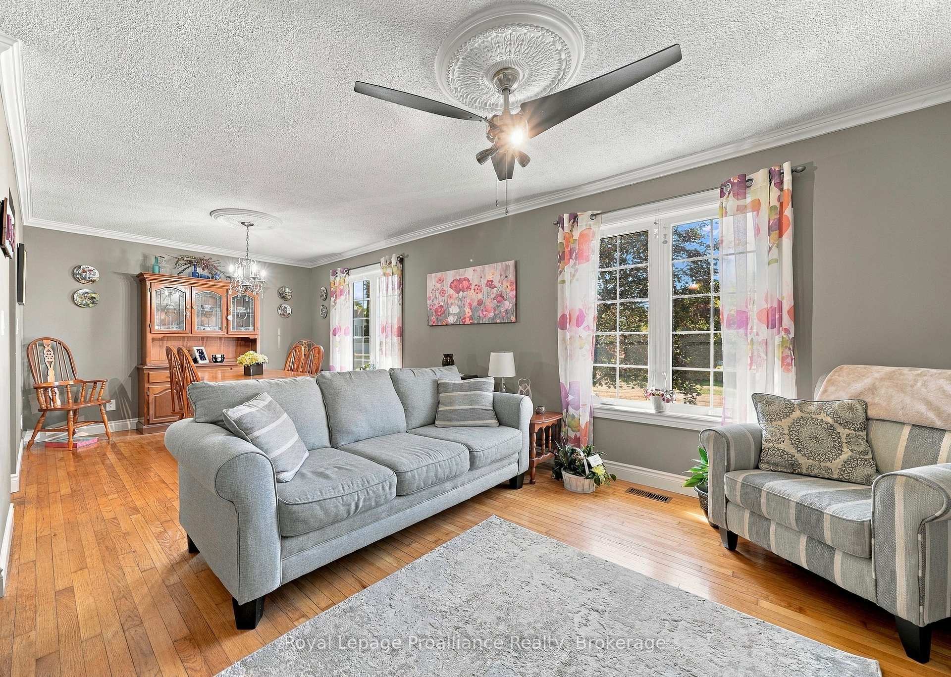 Photo 9 of 99 Westwind Crescent, Prince Edward County, Wellington Ward — HOMEH