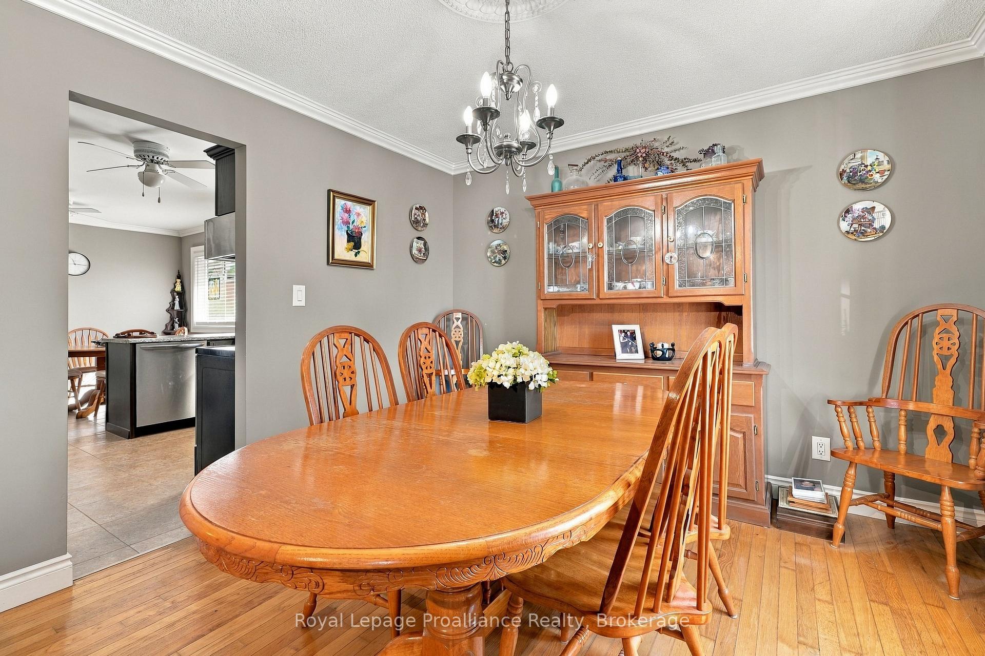 Photo 11 of 99 Westwind Crescent, Prince Edward County, Wellington Ward — HOMEH