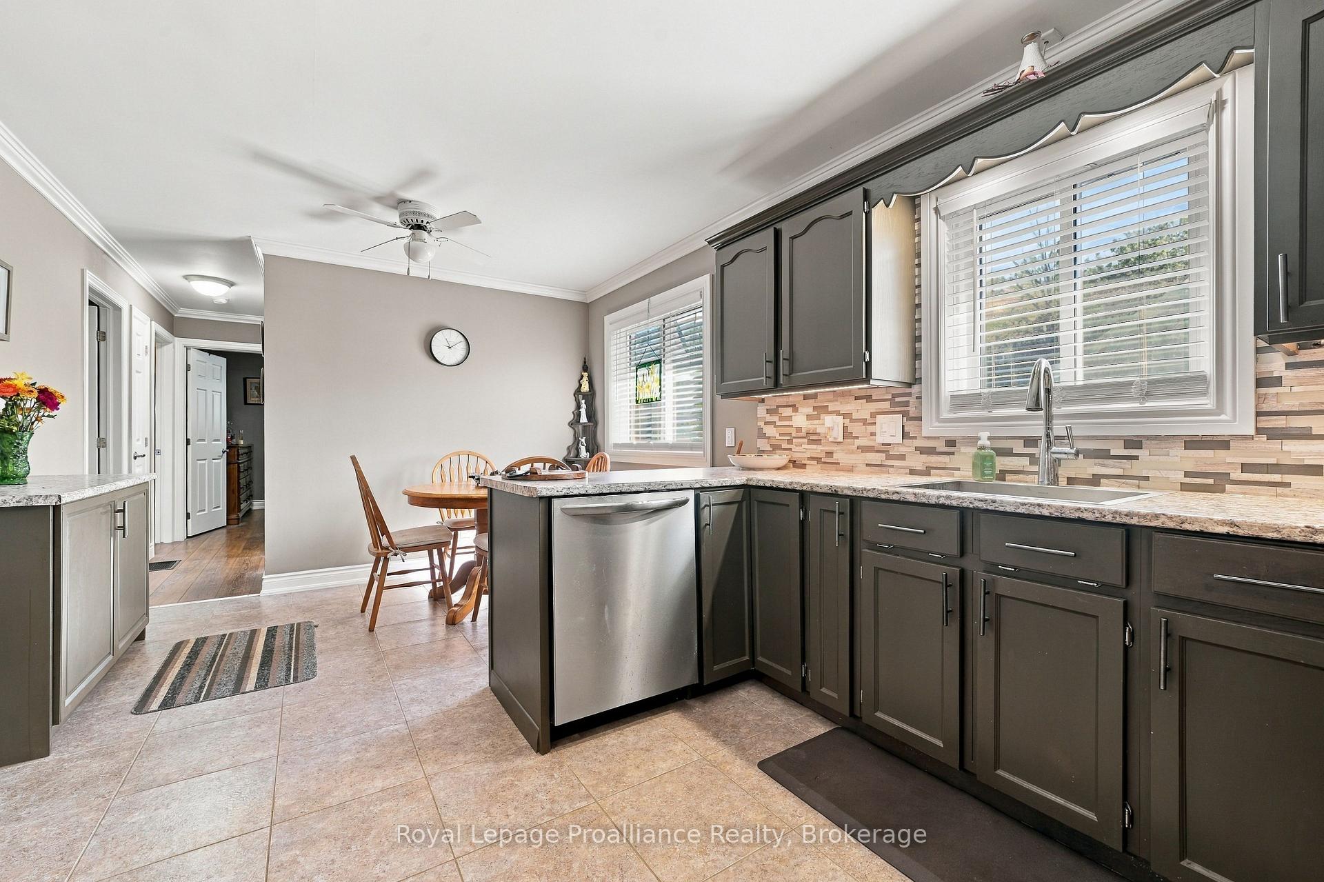 Photo 16 of 99 Westwind Crescent, Prince Edward County, Wellington Ward — HOMEH