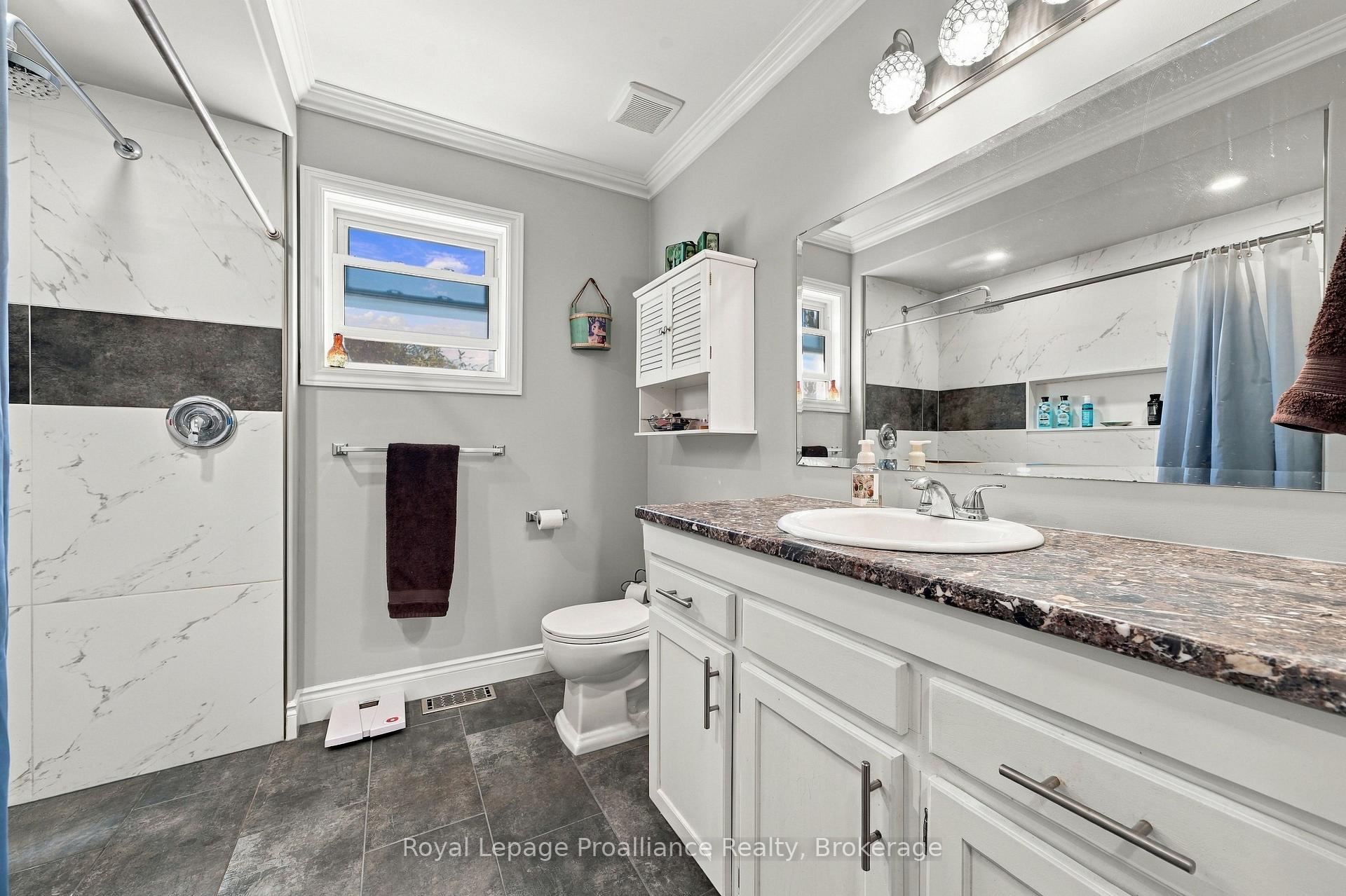 Photo 17 of 99 Westwind Crescent, Prince Edward County, Wellington Ward — HOMEH
