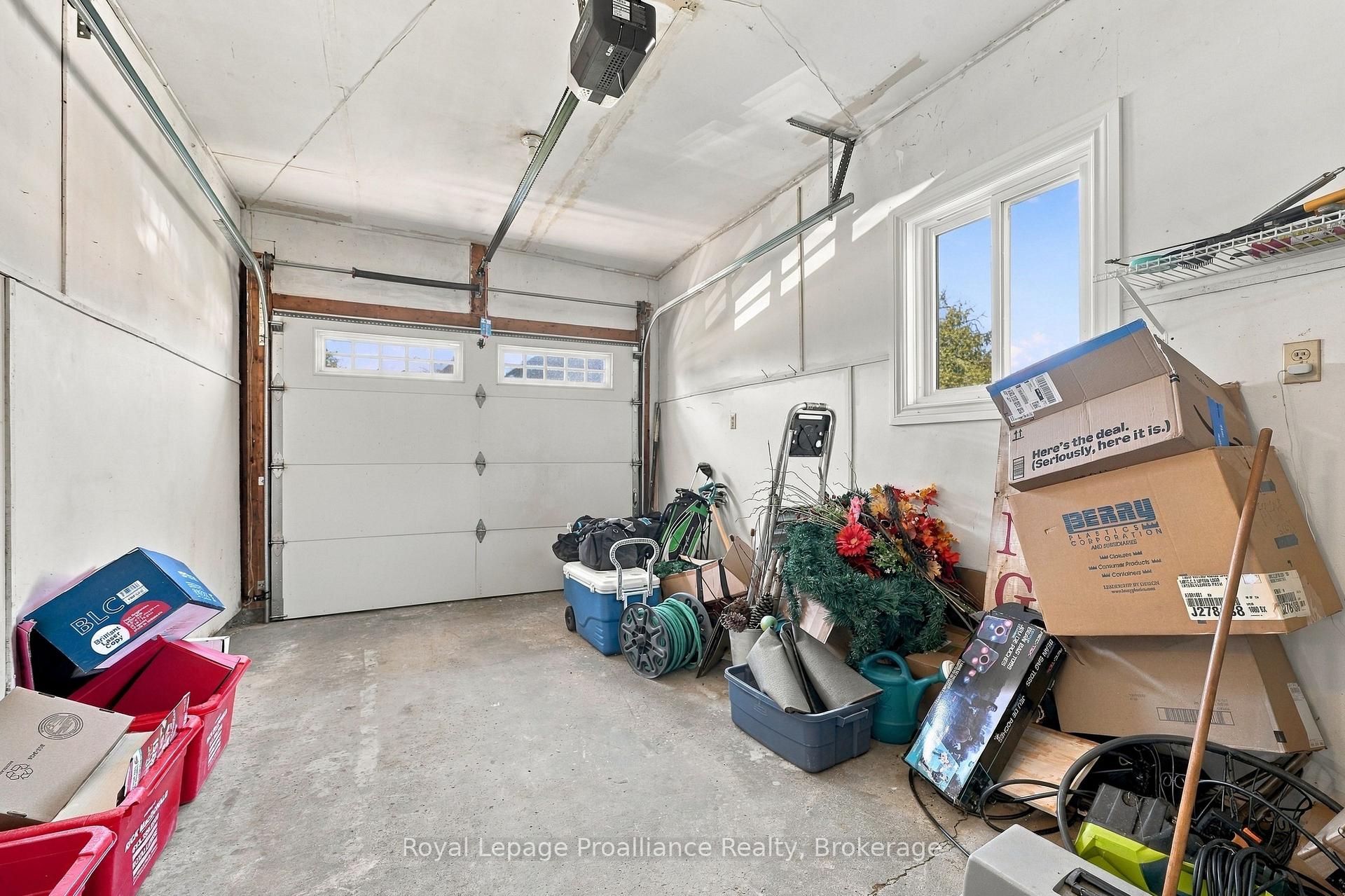 Photo 42 of 99 Westwind Crescent, Prince Edward County, Wellington Ward — HOMEH