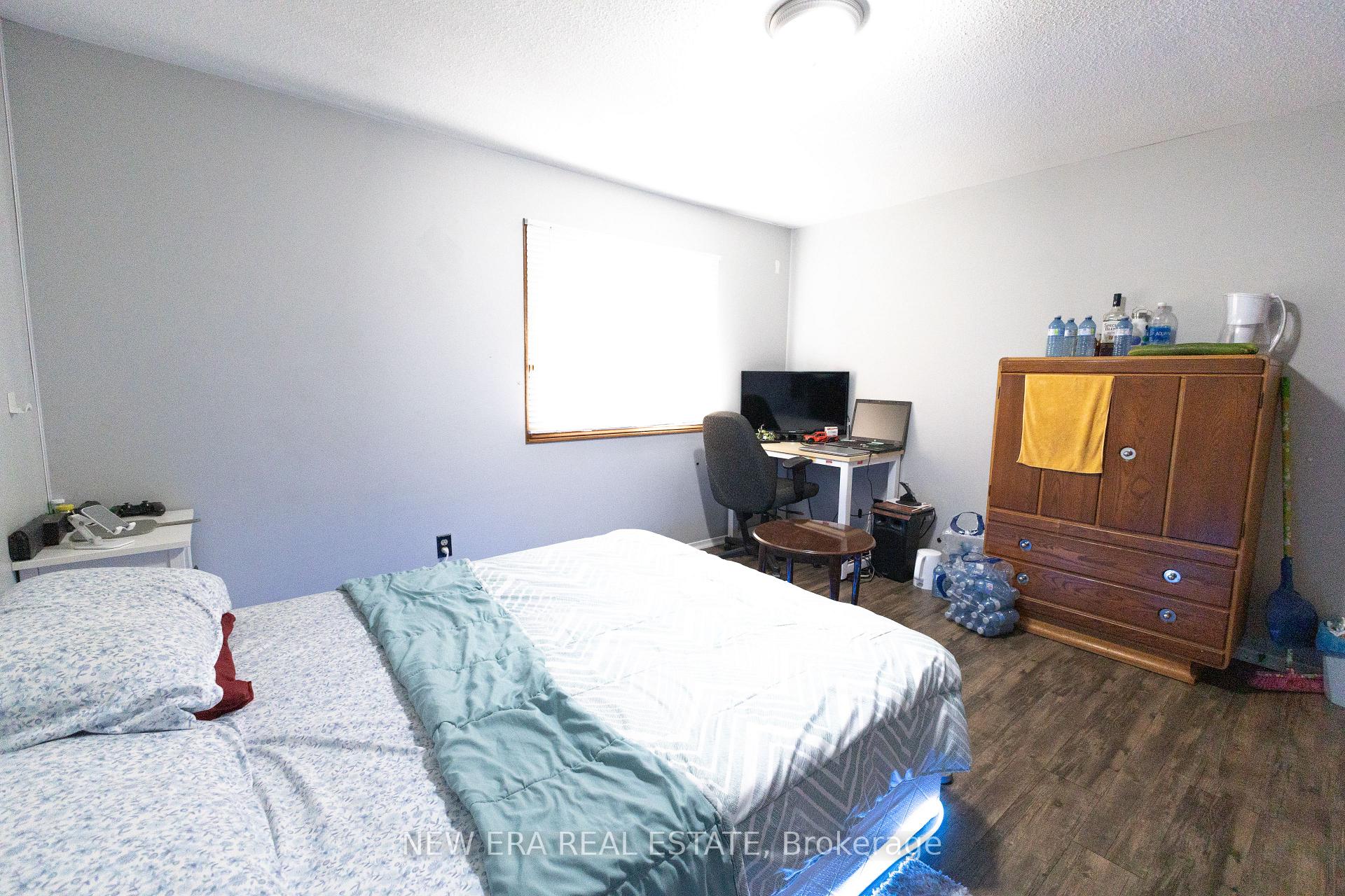 Photo 19 of 58 Amherst Drive, Kitchener, Lower Doon — HOMEH