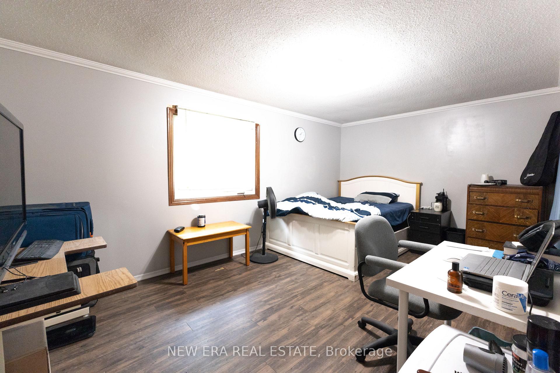 Photo 20 of 58 Amherst Drive, Kitchener, Lower Doon — HOMEH