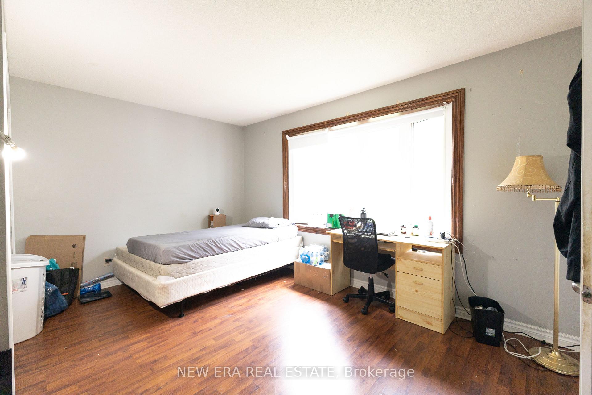 Photo 24 of 58 Amherst Drive, Kitchener, Lower Doon — HOMEH