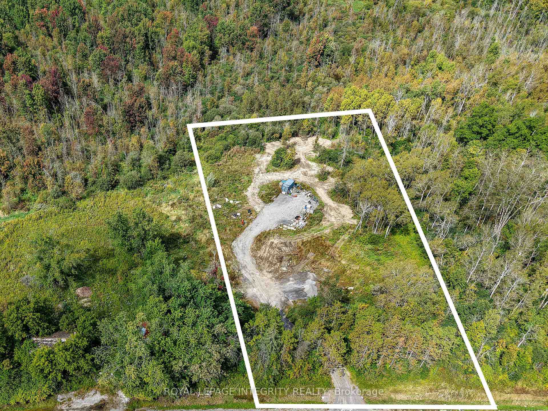 Photo 3 of 6841 Snake Island Road, Ottawa, Osgoode Twp North of Reg Rd 6 — HOMEH