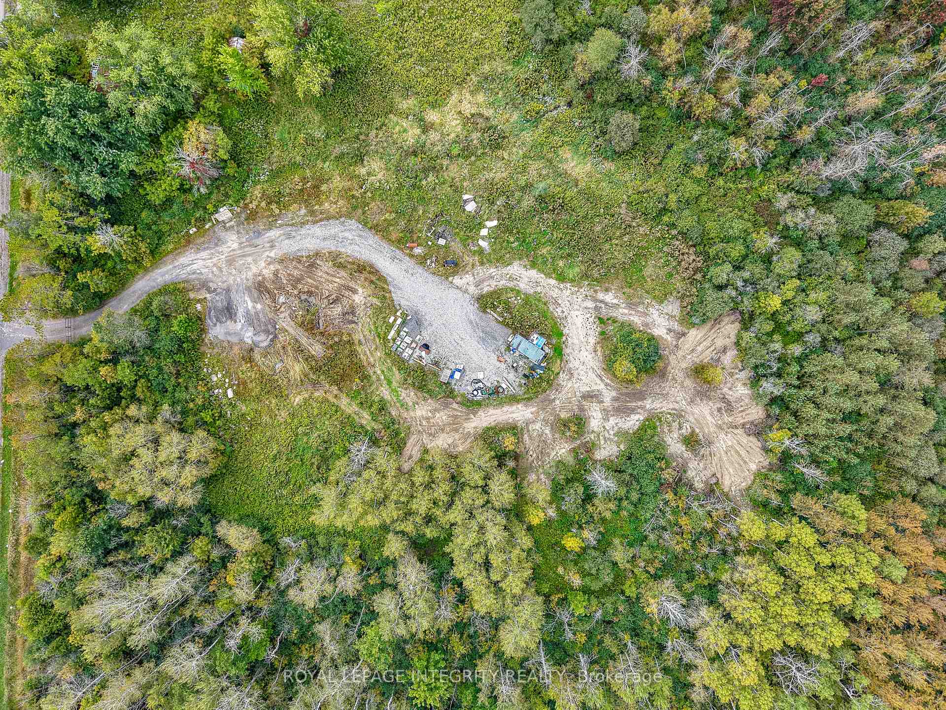 Photo 4 of 6841 Snake Island Road, Ottawa, Osgoode Twp North of Reg Rd 6 — HOMEH