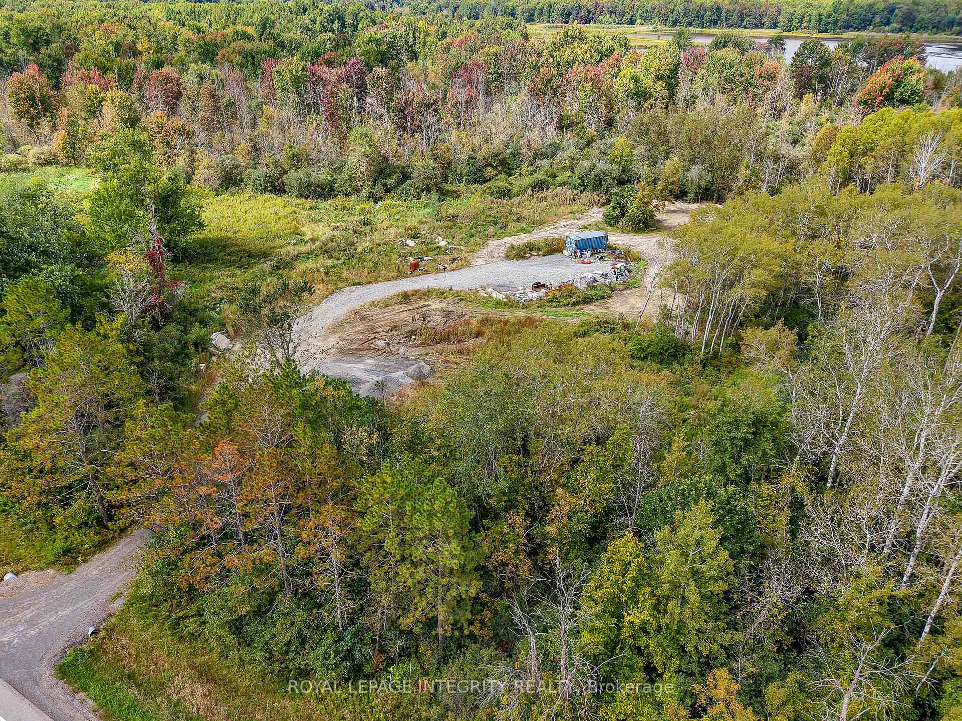 Photo 10 of 6841 Snake Island Road, Ottawa, Osgoode Twp North of Reg Rd 6 — HOMEH