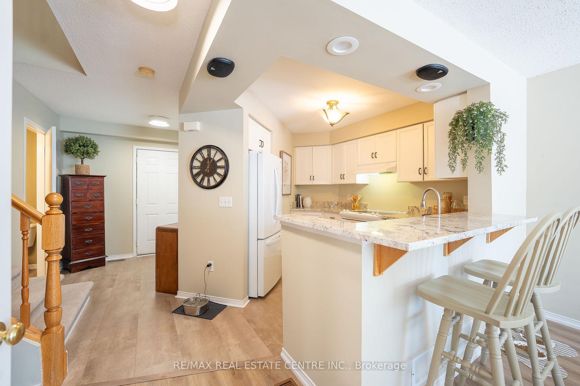 Photo 11 of 49 Elma Place, Cambridge, Hespeler Village — HOMEH