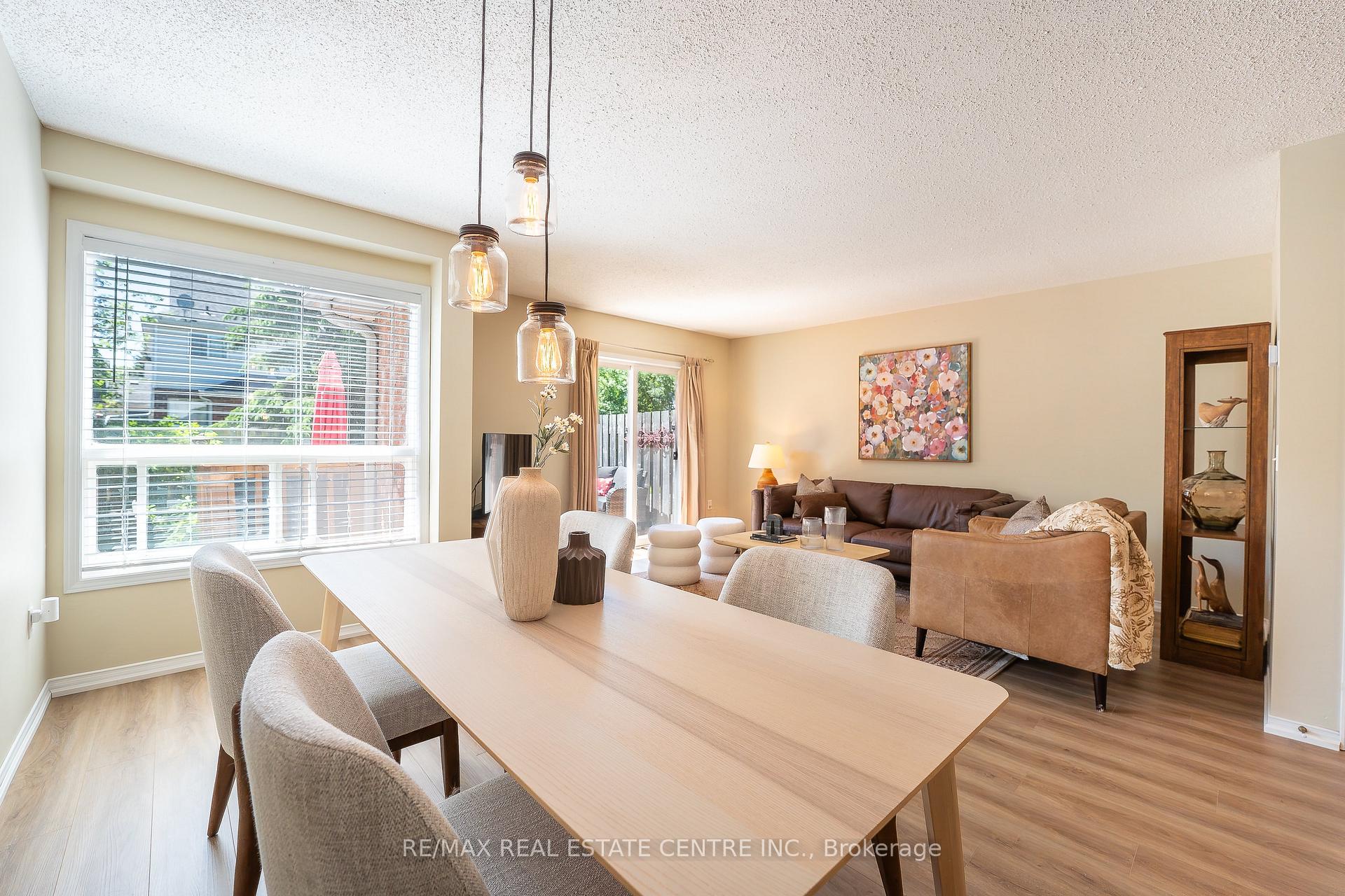 Photo 15 of 49 Elma Place, Cambridge, Hespeler Village — HOMEH