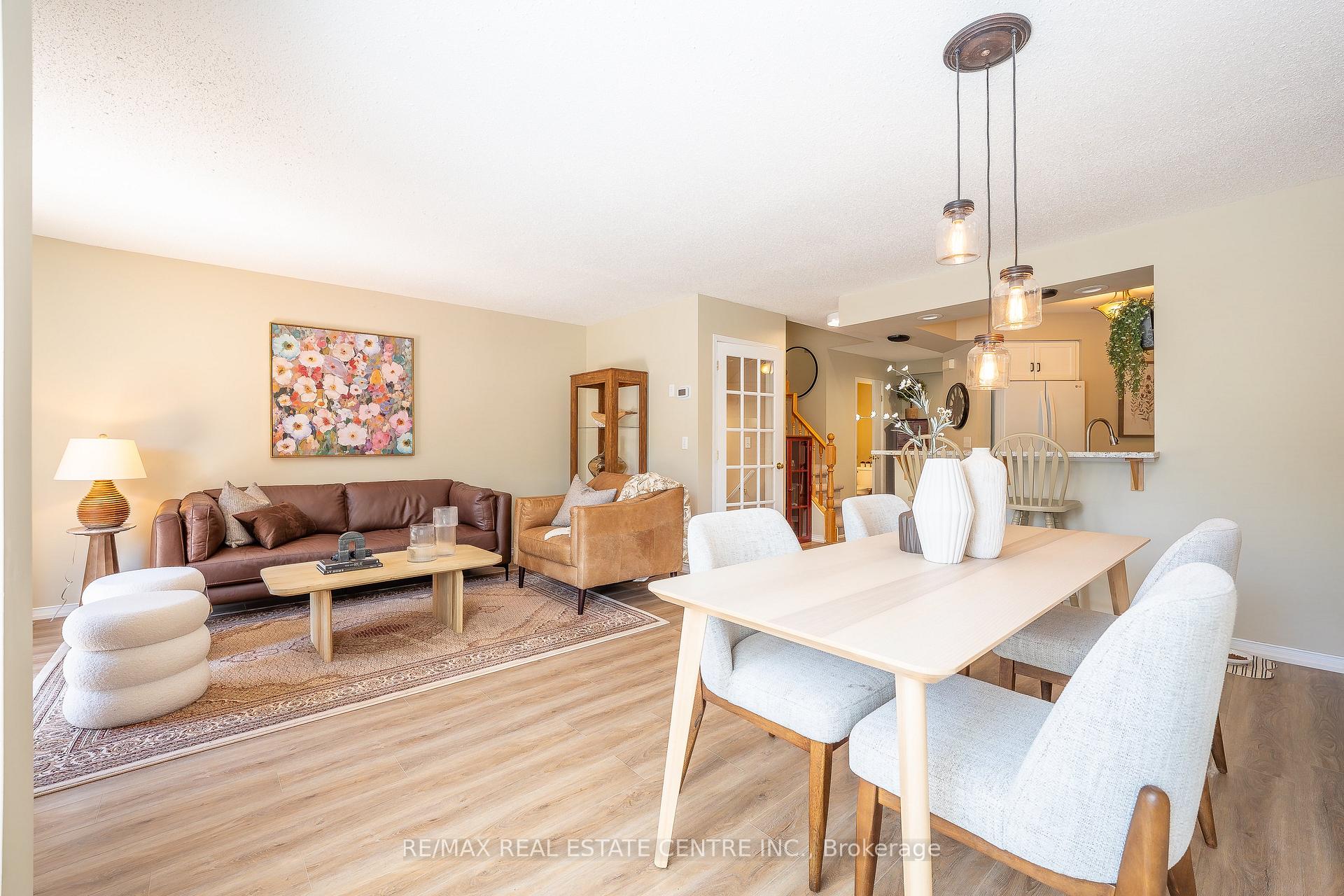 Photo 16 of 49 Elma Place, Cambridge, Hespeler Village — HOMEH
