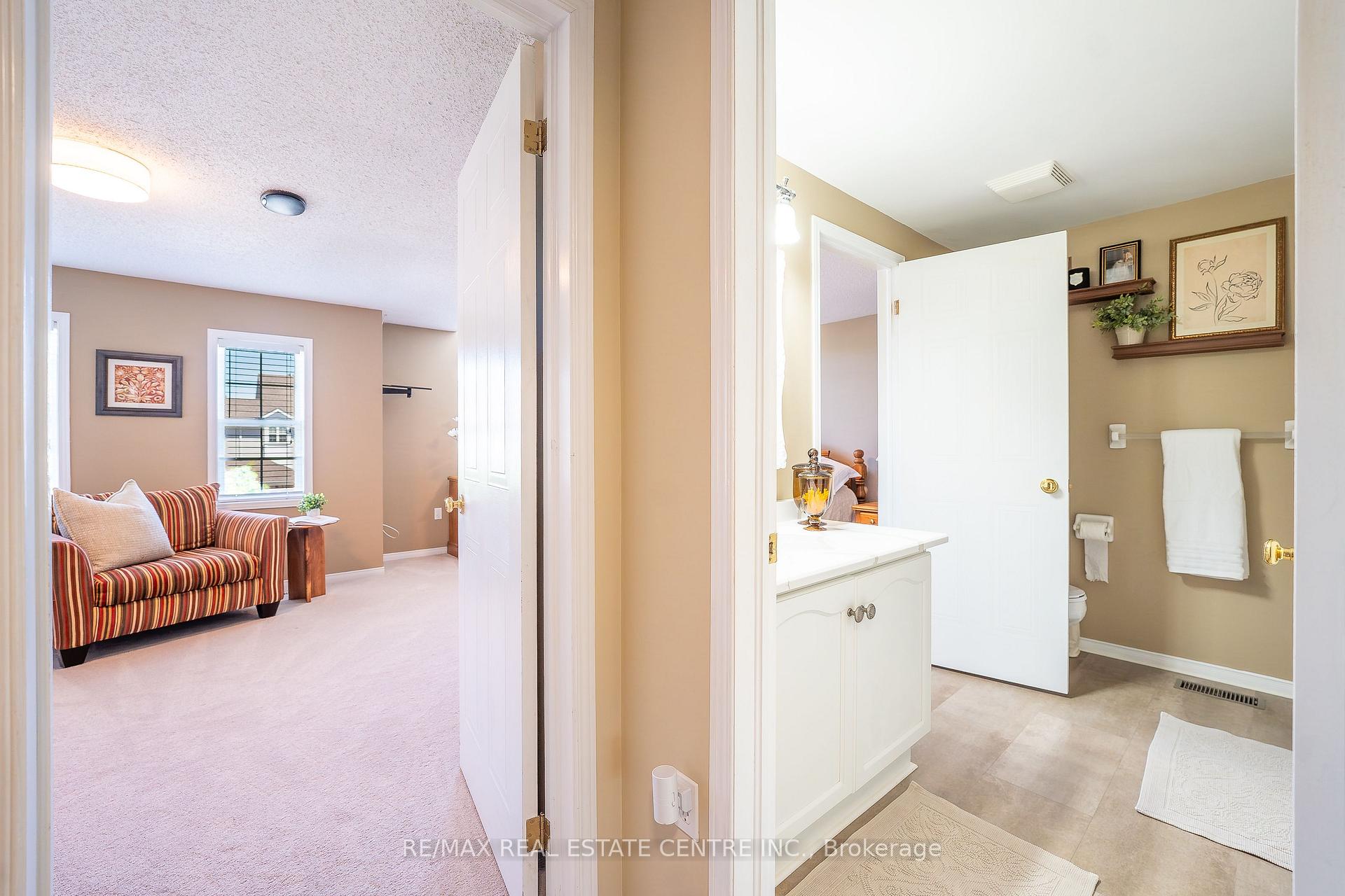 Photo 25 of 49 Elma Place, Cambridge, Hespeler Village — HOMEH