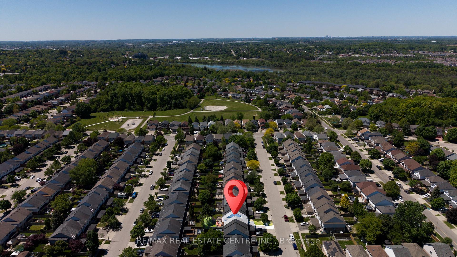 Photo 39 of 49 Elma Place, Cambridge, Hespeler Village — HOMEH