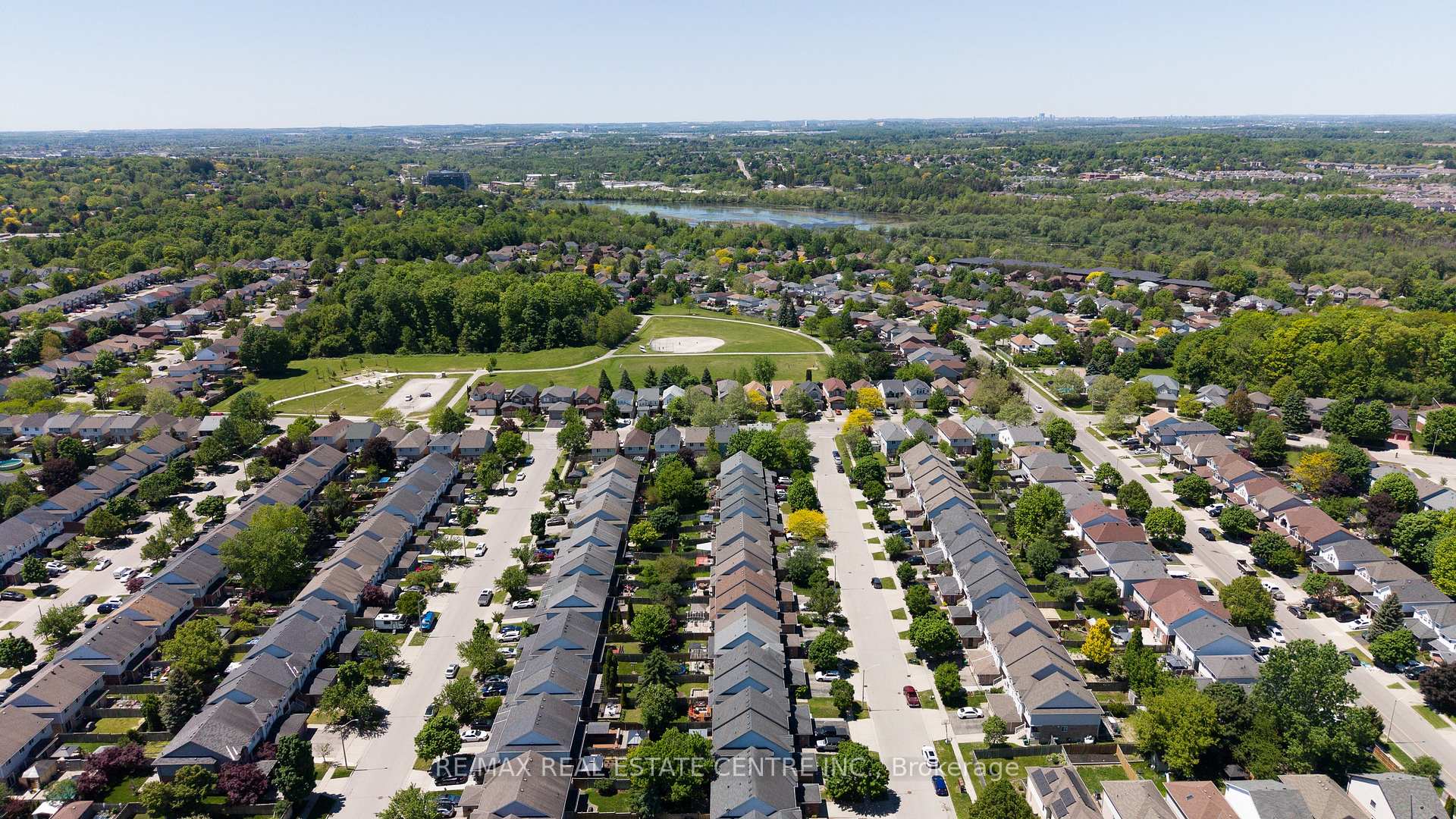 Photo 43 of 49 Elma Place, Cambridge, Hespeler Village — HOMEH