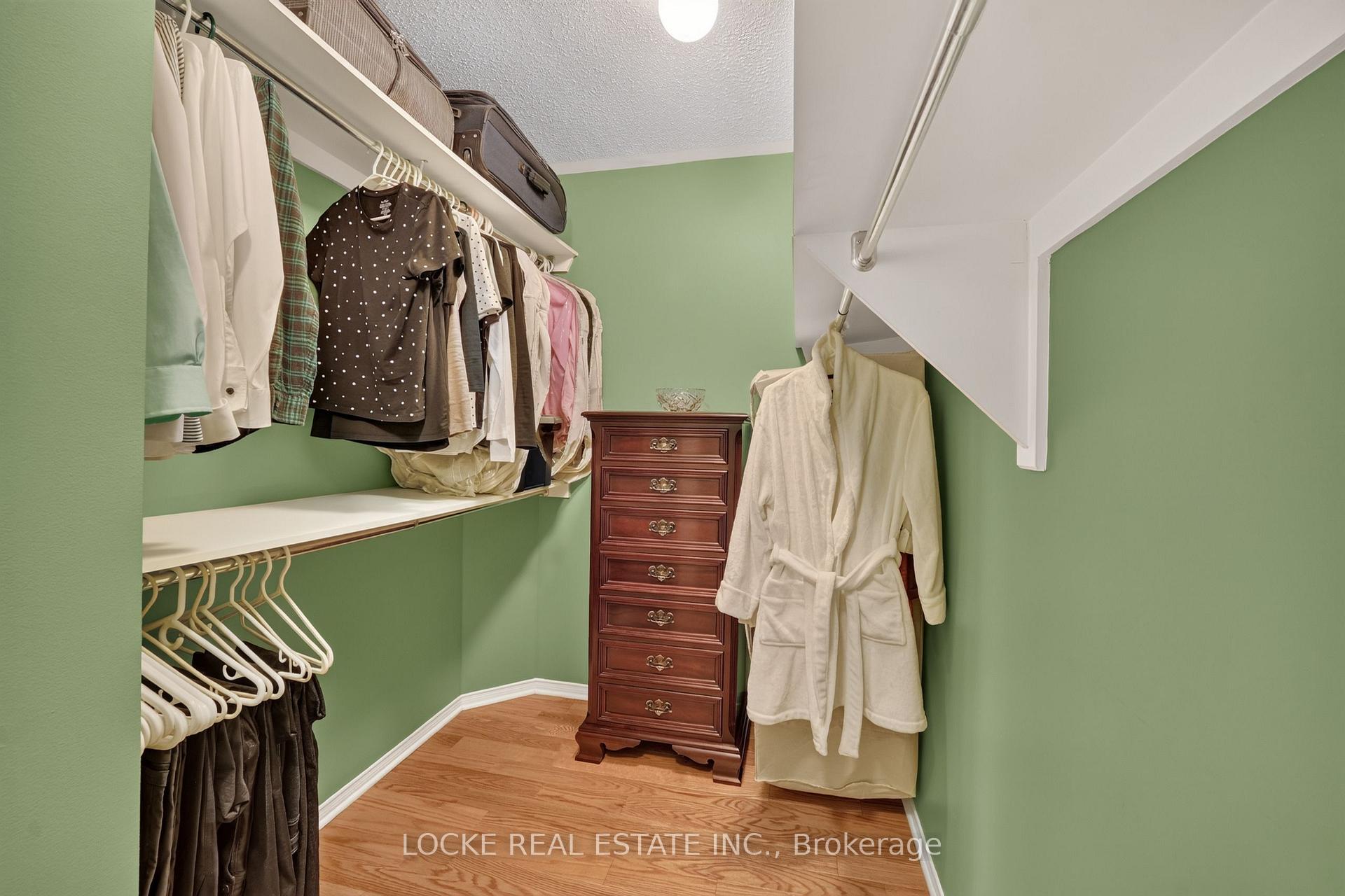 Photo 23 of 5934 Gladewoods Place, Ottawa, Chapel Hill South - Orleans Village — HOMEH