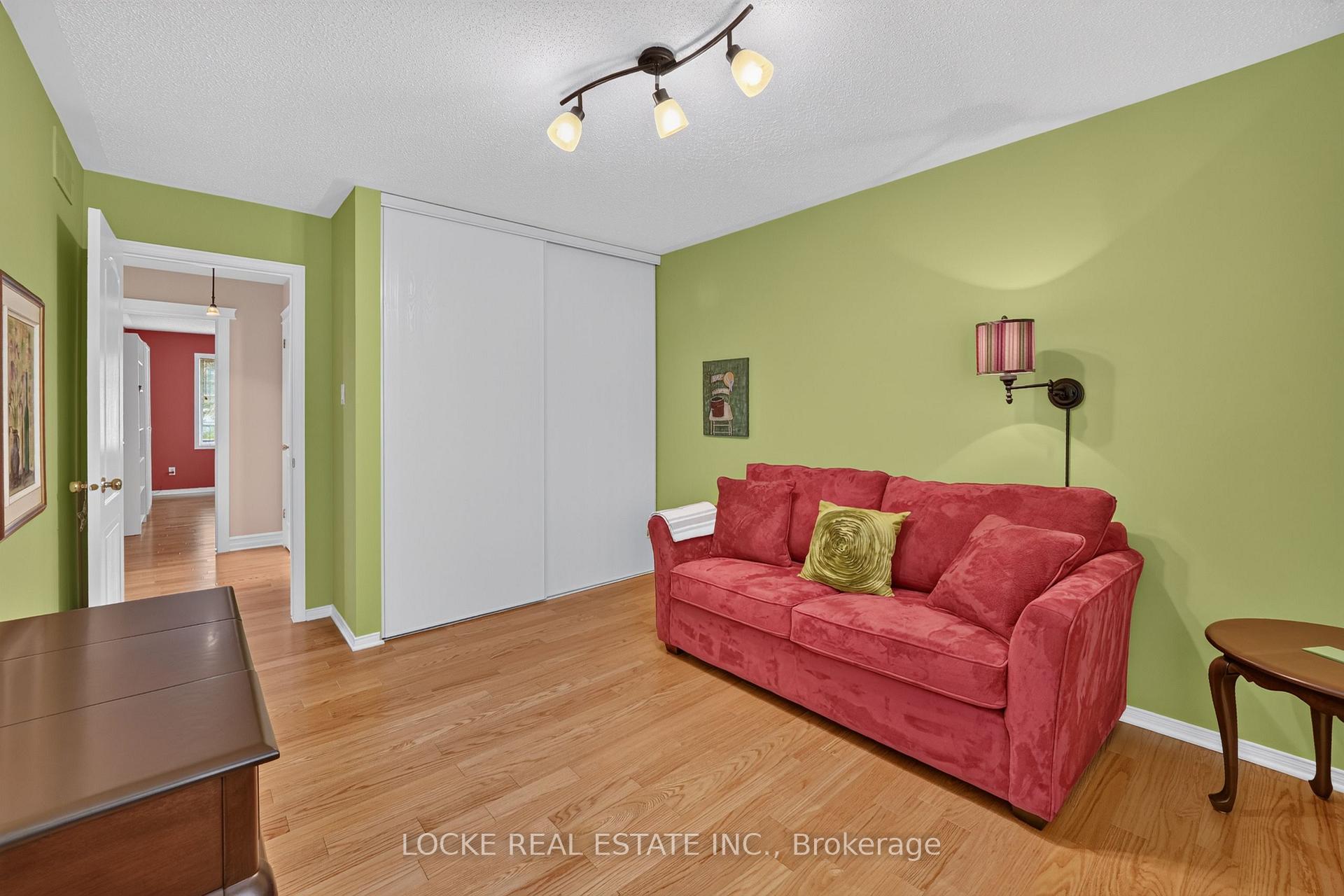 Photo 28 of 5934 Gladewoods Place, Ottawa, Chapel Hill South - Orleans Village — HOMEH