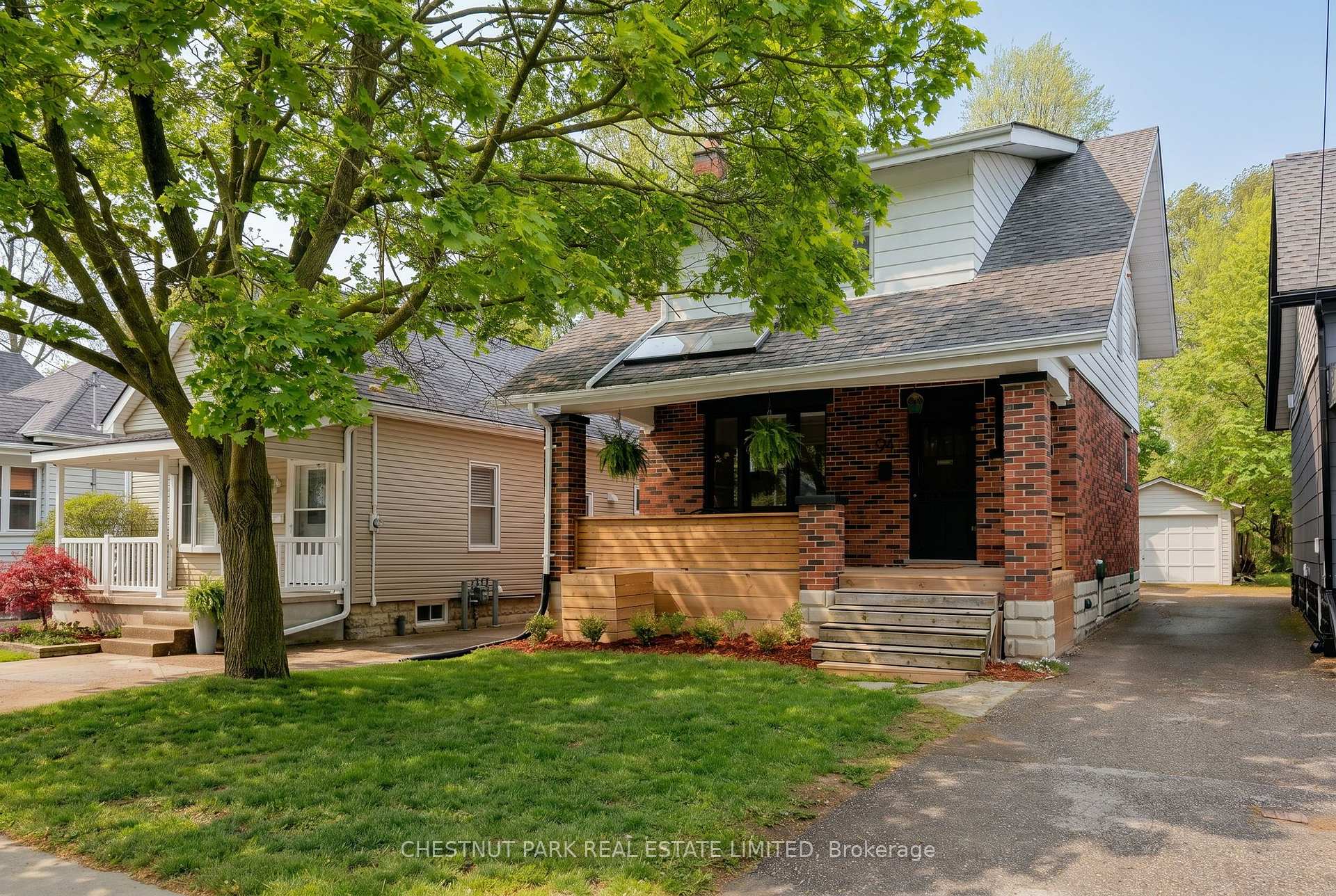 Photo 1 of 94 Briscoe Street E, London, South F — HOMEH