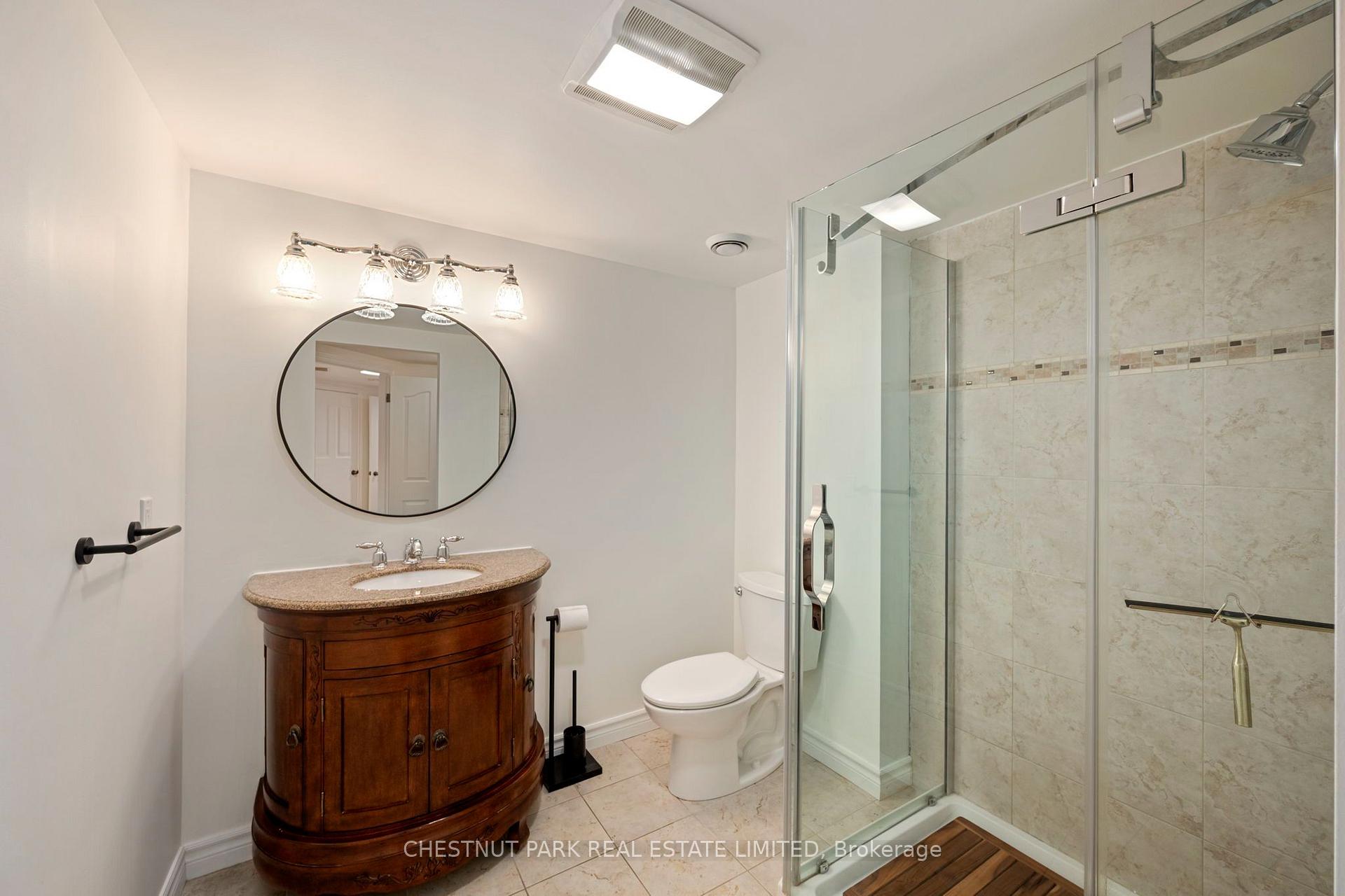 Photo 16 of 94 Briscoe Street E, London, South F — HOMEH