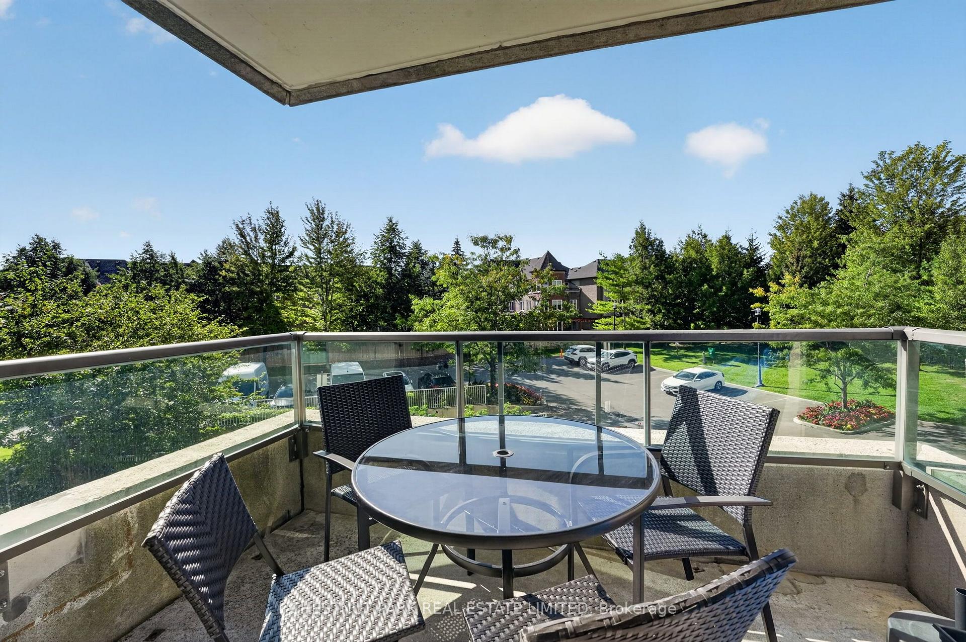 Photo 16 of Unit 205, 100 Promenade Circle, Vaughan, Brownridge — HOMEH