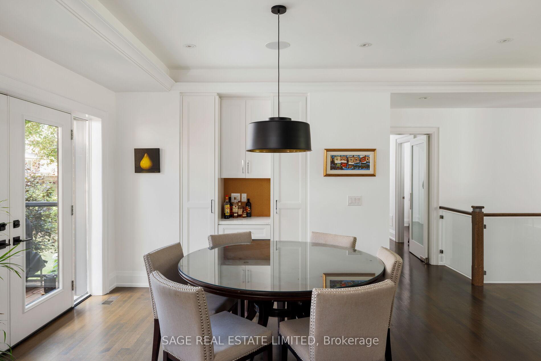 Photo 13 of 19 Oldham Road, Etobicoke, Princess-Rosethorn — HOMEH