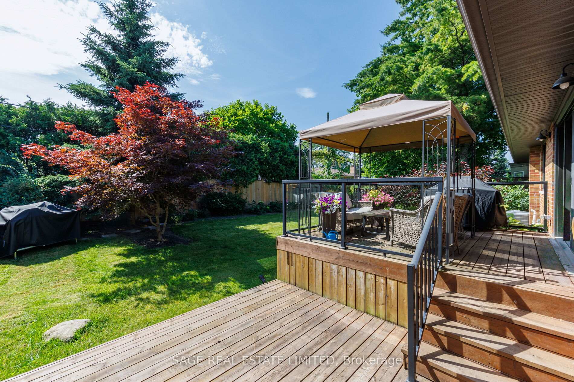 Photo 22 of 19 Oldham Road, Etobicoke, Princess-Rosethorn — HOMEH