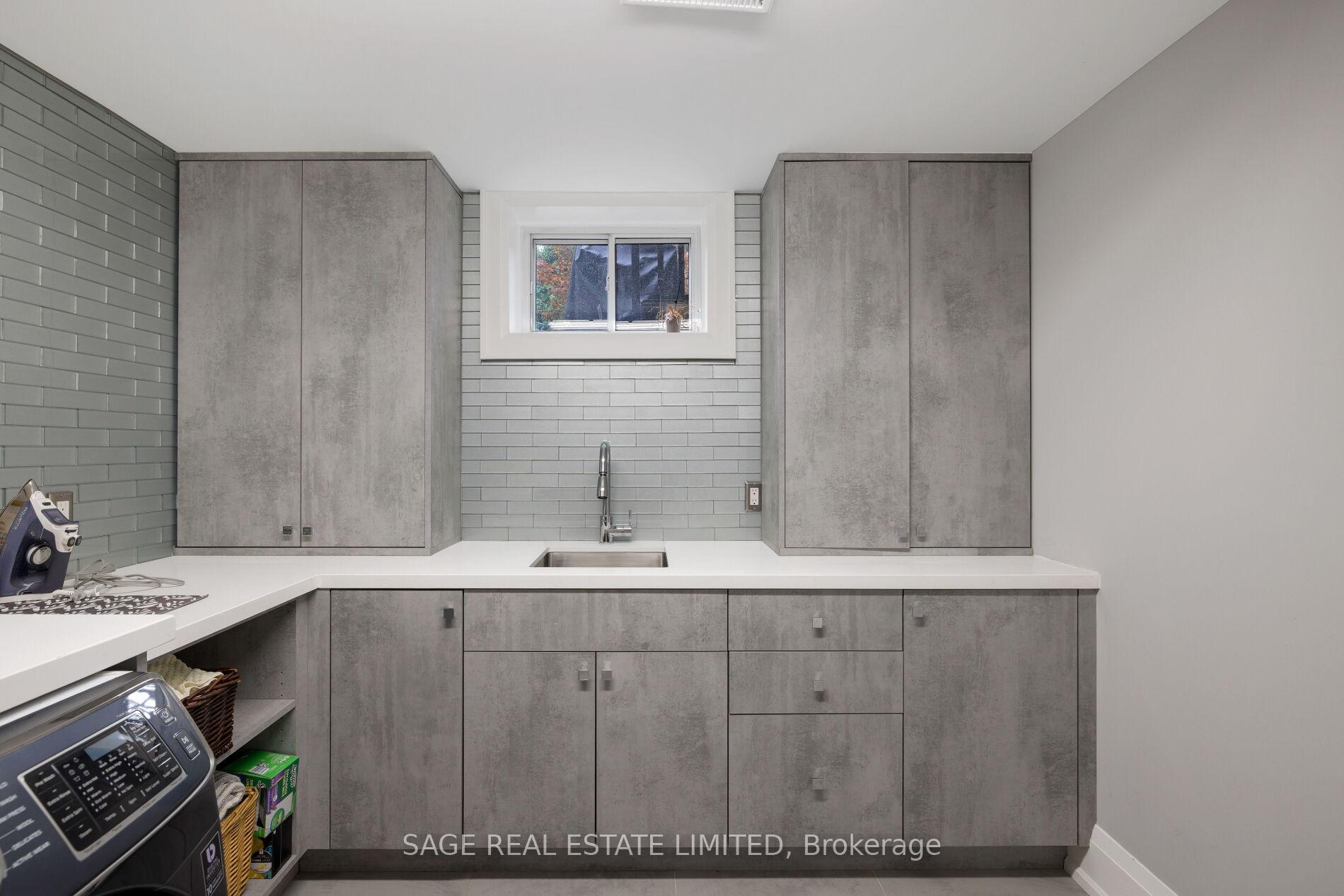 Photo 46 of 19 Oldham Road, Etobicoke, Princess-Rosethorn — HOMEH