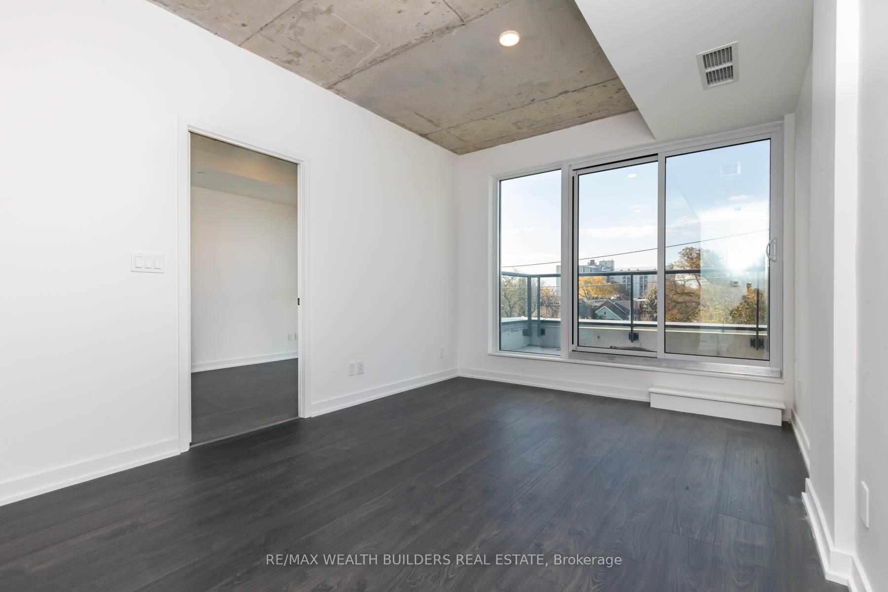 Photo 6 of Unit 403, 57 Brock Avenue, Toronto, Roncesvalles — HOMEH