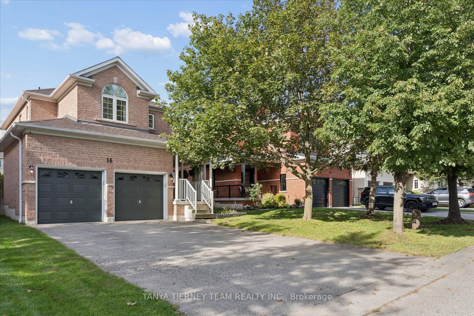 Photo 2 of 16 Corianne Avenue, Whitby, Brooklin — HOMEH
