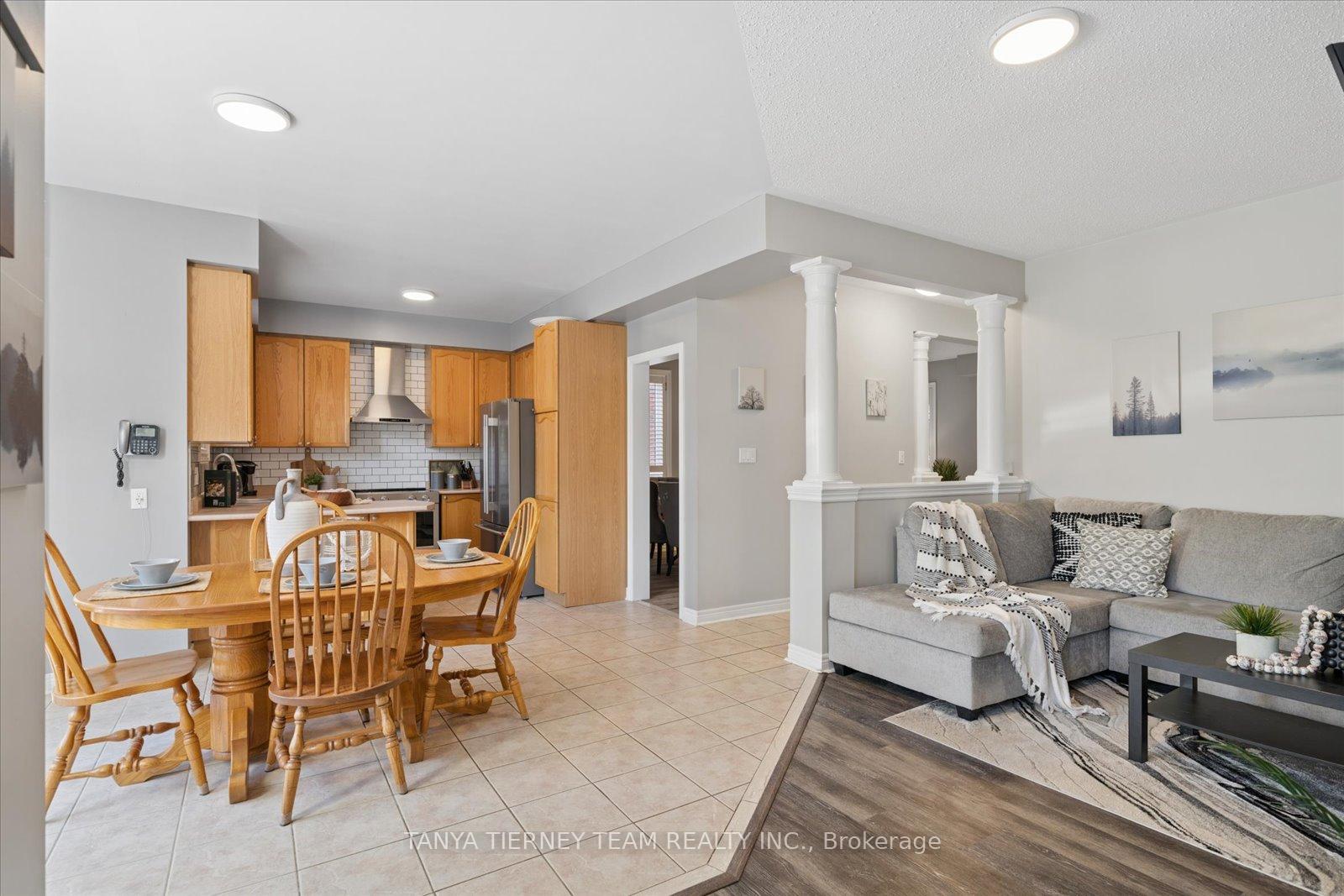 Photo 18 of 16 Corianne Avenue, Whitby, Brooklin — HOMEH