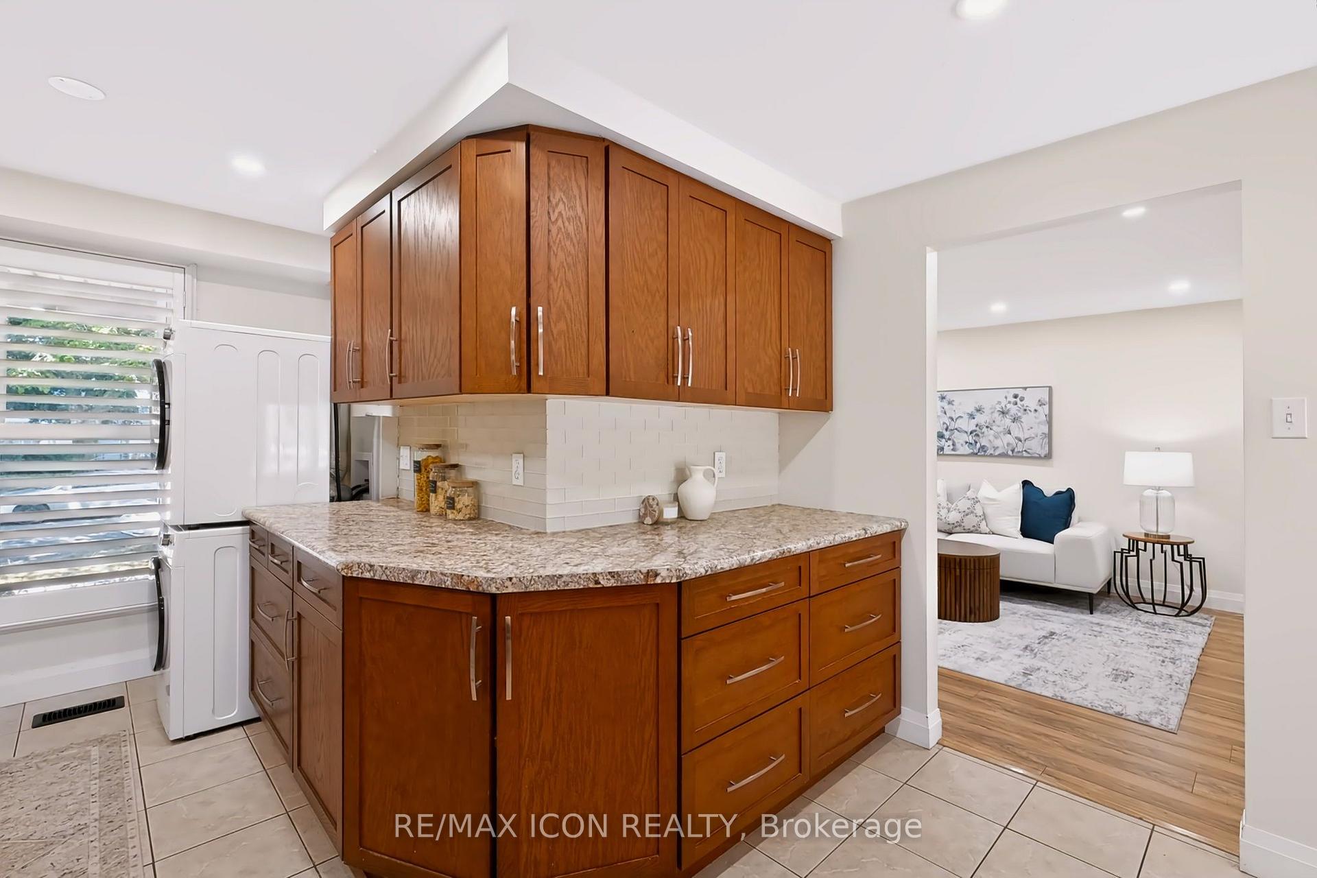 Photo 11 of 95 Underhill Crescent, Kitchener, Centreville Chicopee — HOMEH