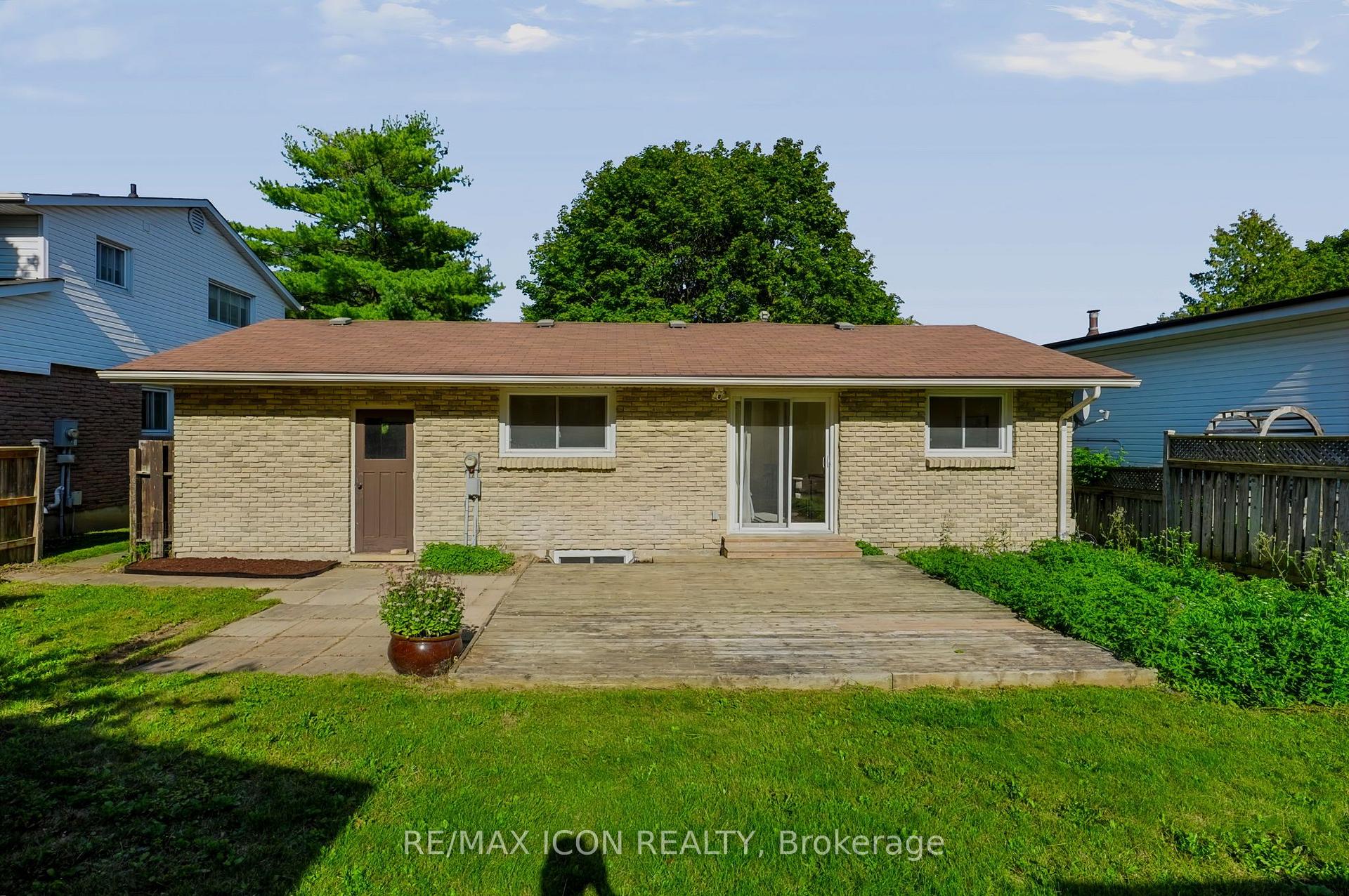 Photo 46 of 95 Underhill Crescent, Kitchener, Centreville Chicopee — HOMEH
