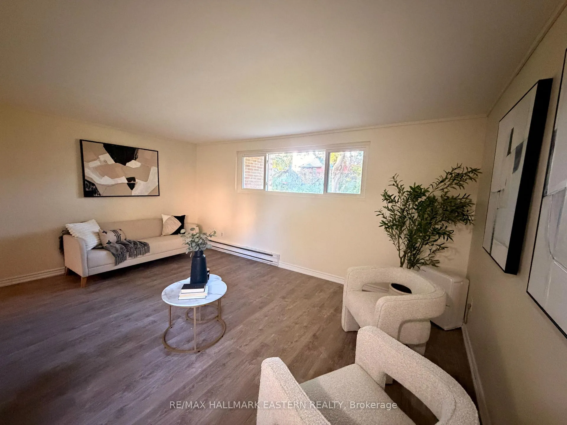 Photo 2 of Unit 102, 106 Lansdowne Street, Peterborough, Town Ward 3 — HOMEH