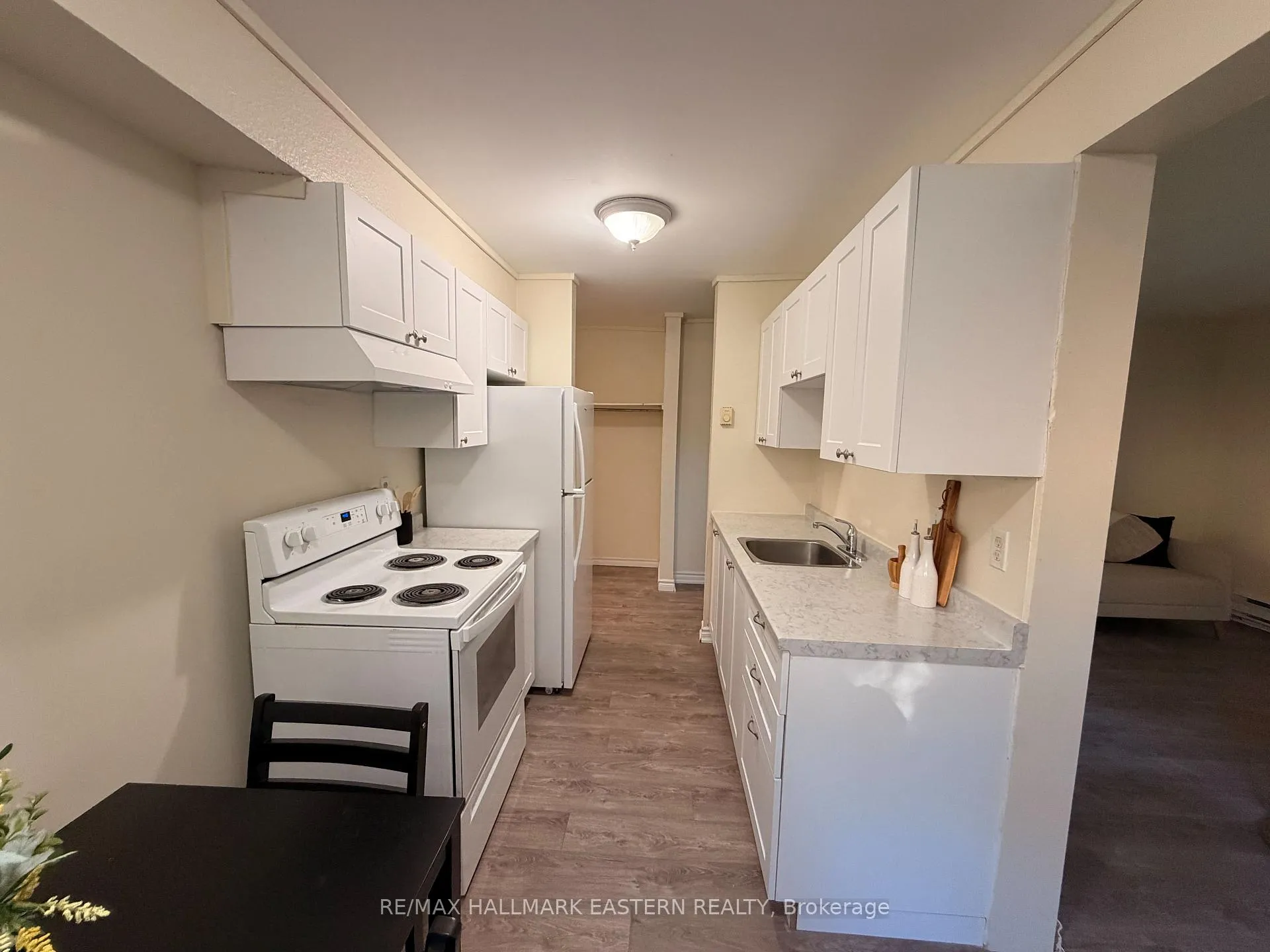 Photo 6 of Unit 102, 106 Lansdowne Street, Peterborough, Town Ward 3 — HOMEH