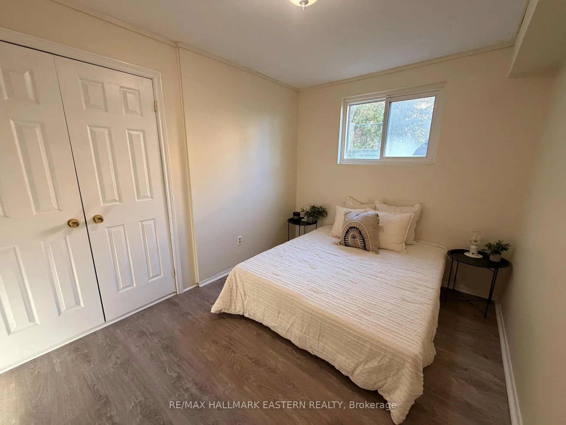 Photo 12 of Unit 102, 106 Lansdowne Street, Peterborough, Town Ward 3 — HOMEH