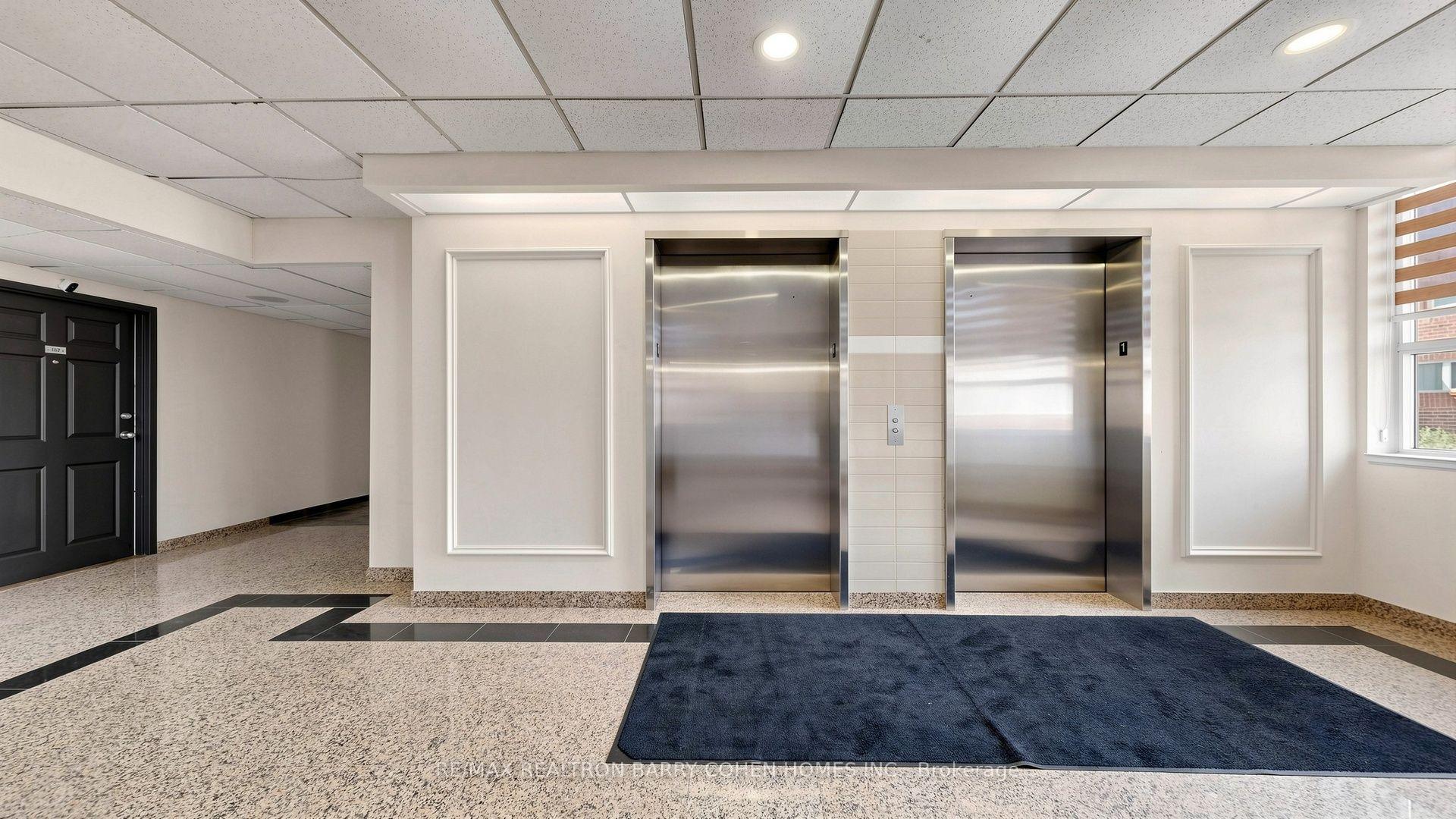 Photo 9 of Unit 308, 7398 Yonge Street, Vaughan, Crestwood-Springfarm-Yorkhill — HOMEH