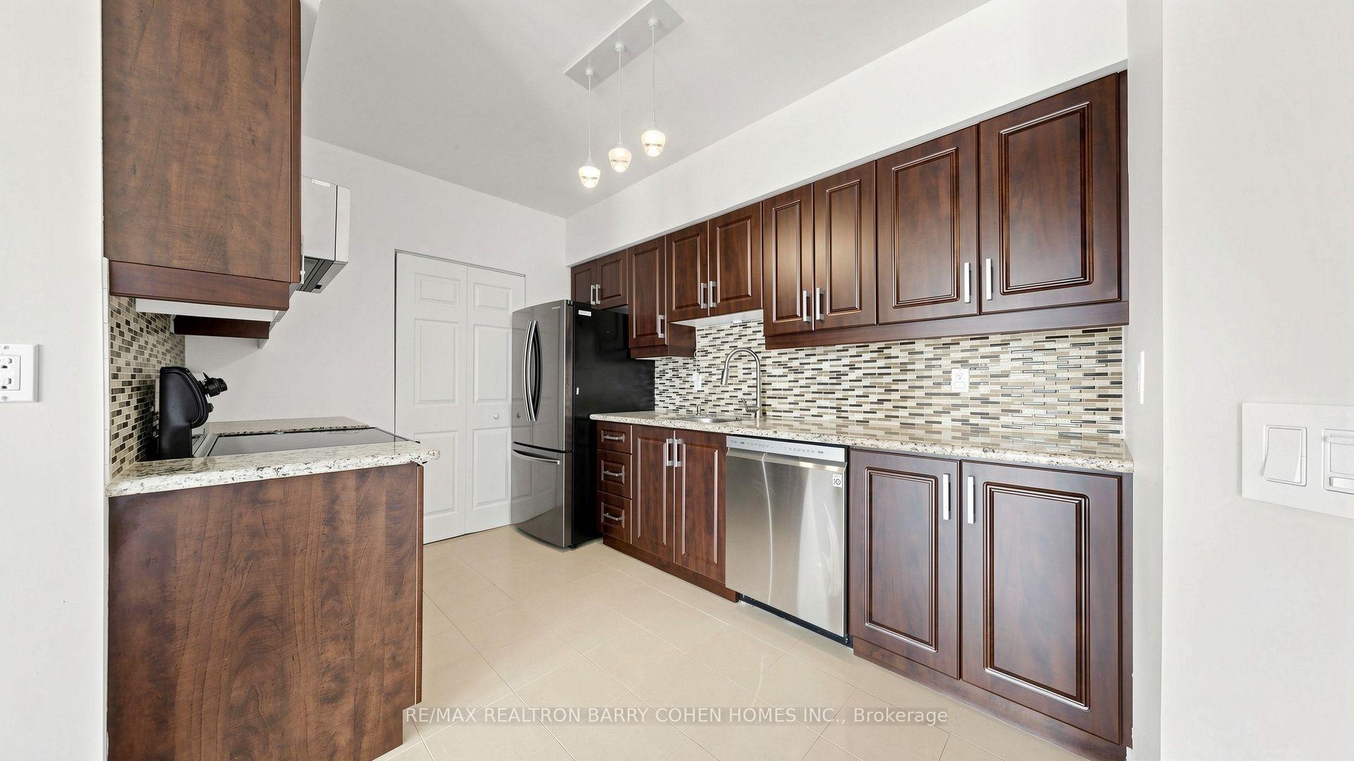 Photo 21 of Unit 308, 7398 Yonge Street, Vaughan, Crestwood-Springfarm-Yorkhill — HOMEH