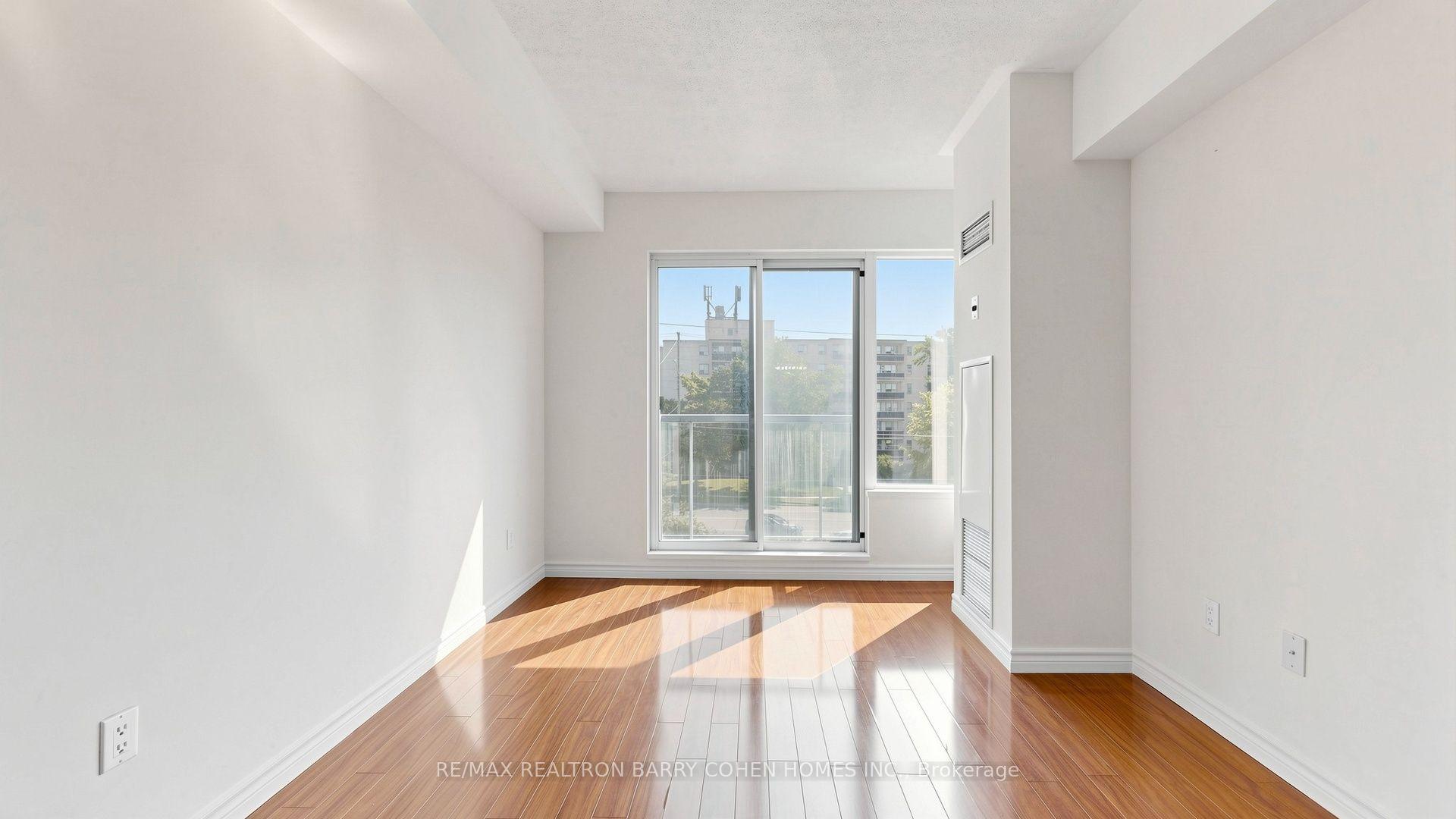 Photo 27 of Unit 308, 7398 Yonge Street, Vaughan, Crestwood-Springfarm-Yorkhill — HOMEH