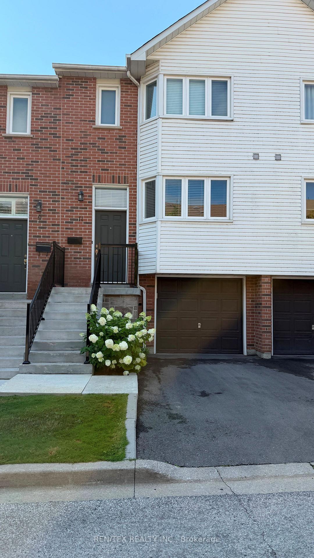 Photo 1 of 11 Old Firehall Lane, Vaughan, West Woodbridge — HOMEH