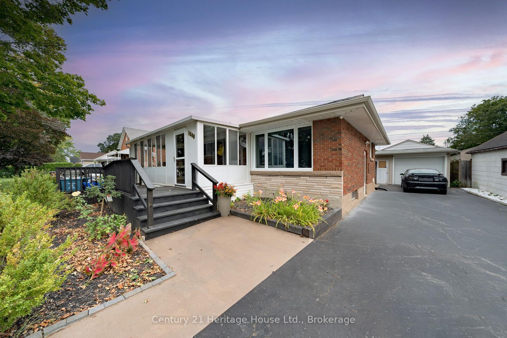 Photo 3 of 1549 Concession Road, Cambridge, Lang's Farm — HOMEH