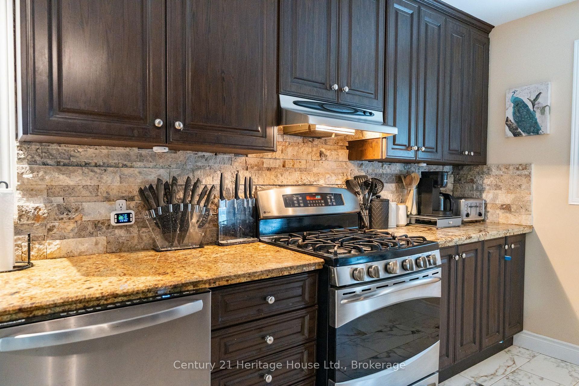 Photo 14 of 1549 Concession Road, Cambridge, Lang's Farm — HOMEH