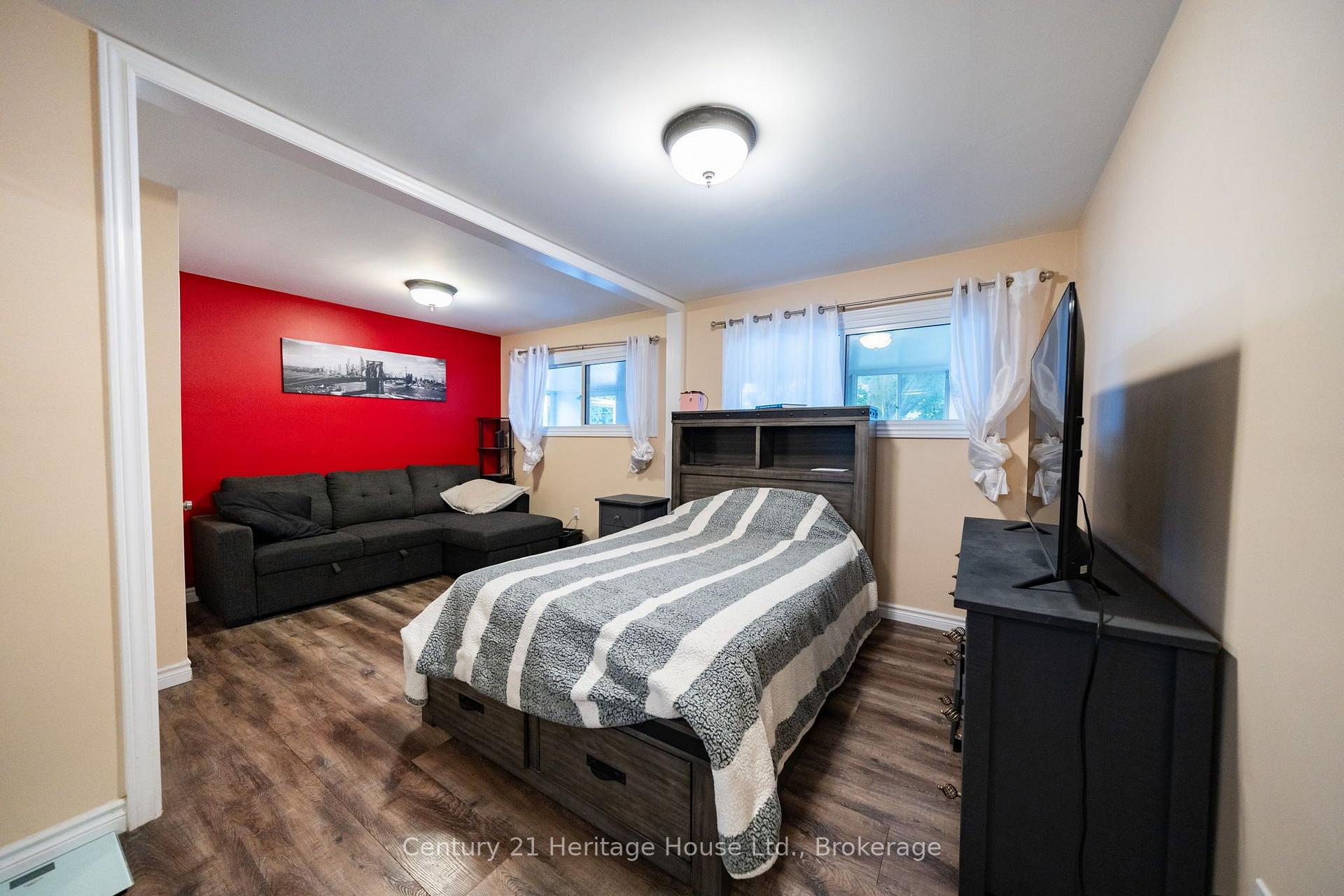 Photo 18 of 1549 Concession Road, Cambridge, Lang's Farm — HOMEH