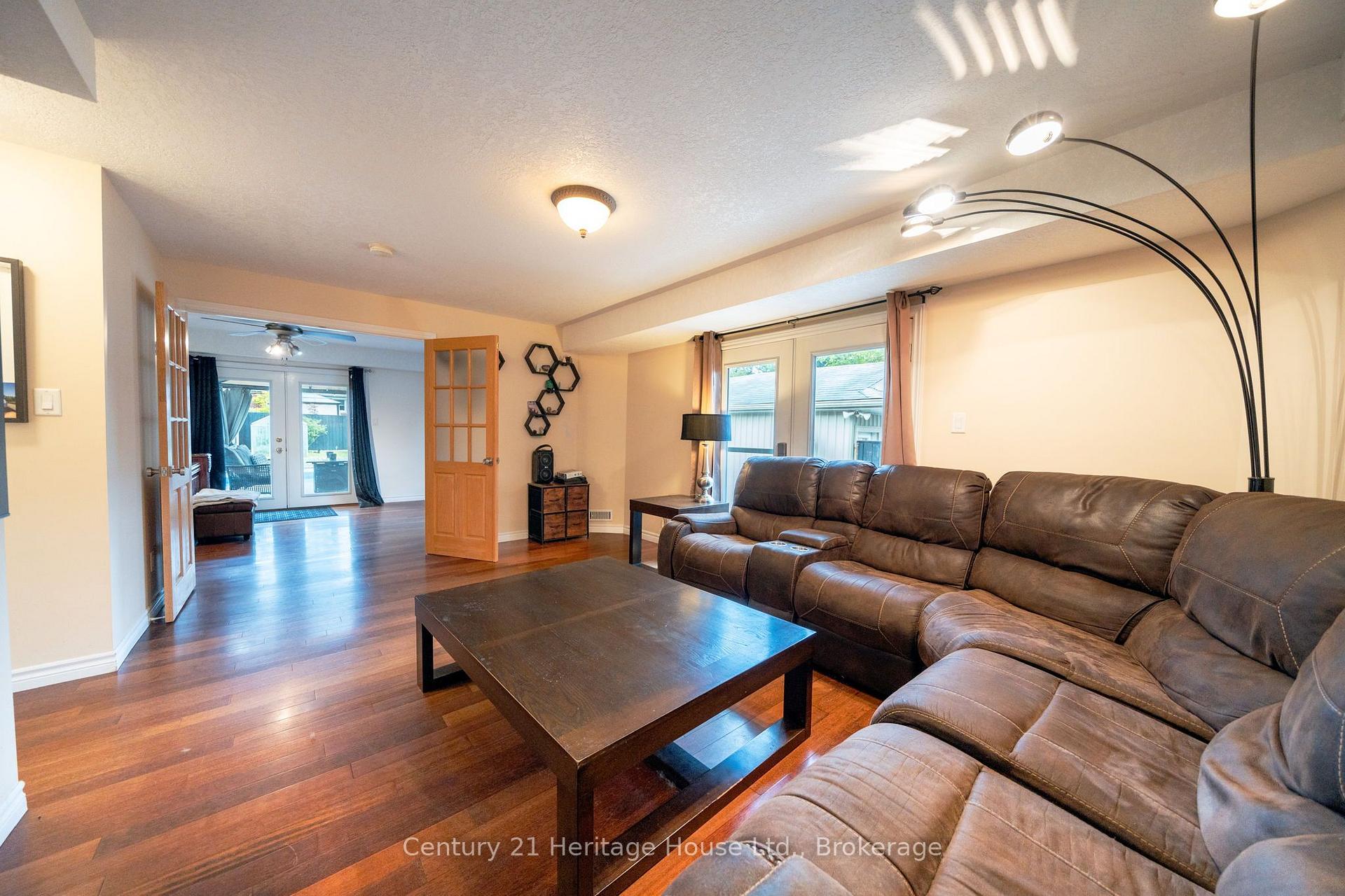 Photo 28 of 1549 Concession Road, Cambridge, Lang's Farm — HOMEH