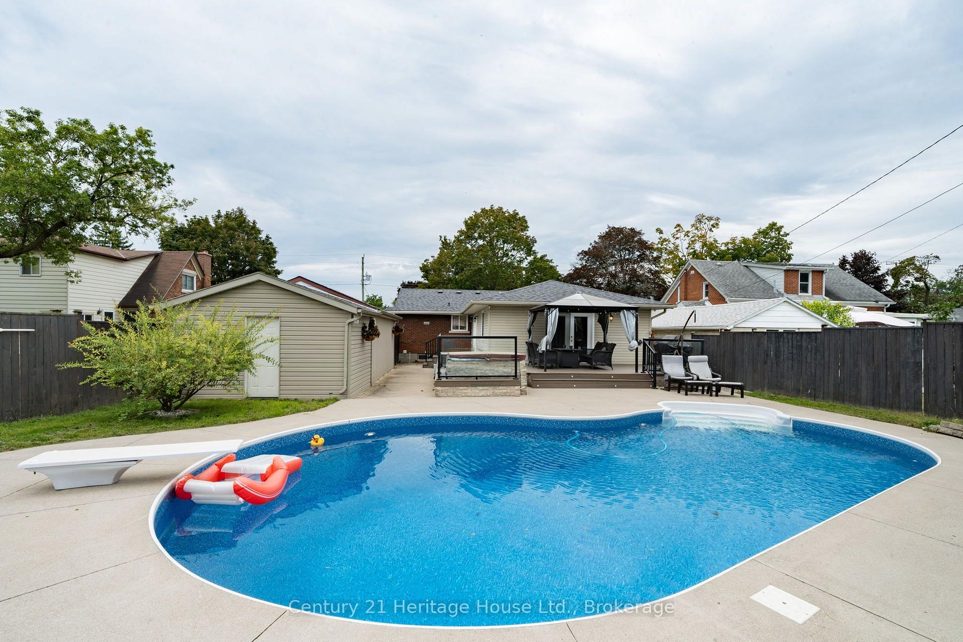 Photo 44 of 1549 Concession Road, Cambridge, Lang's Farm — HOMEH
