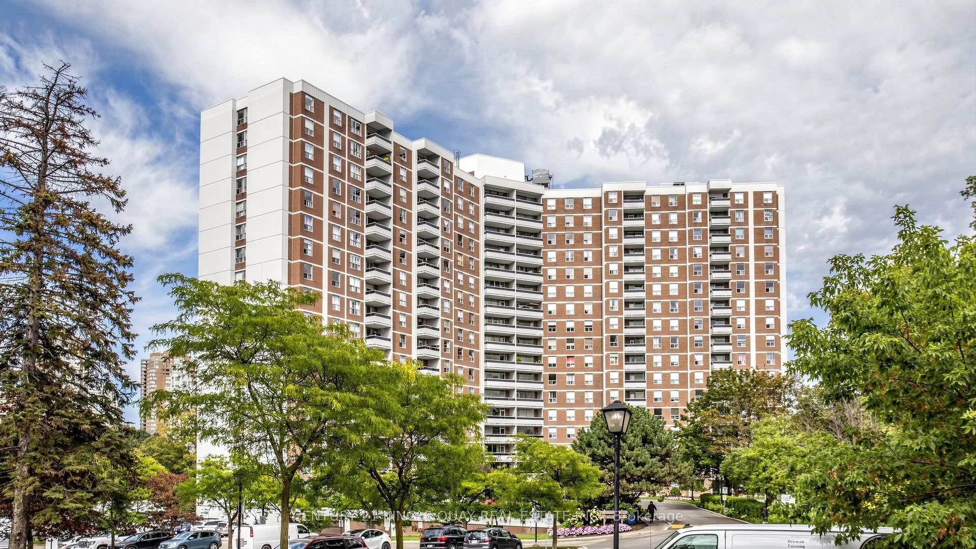 Photo 2 of Unit 1116, 20 Edgecliff Golfway, Toronto, Flemingdon Park — HOMEH