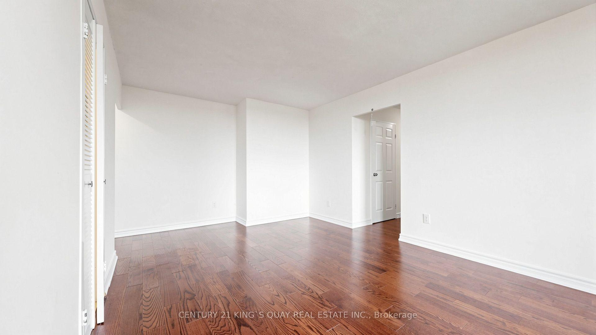 Photo 9 of Unit 1116, 20 Edgecliff Golfway, Toronto, Flemingdon Park — HOMEH
