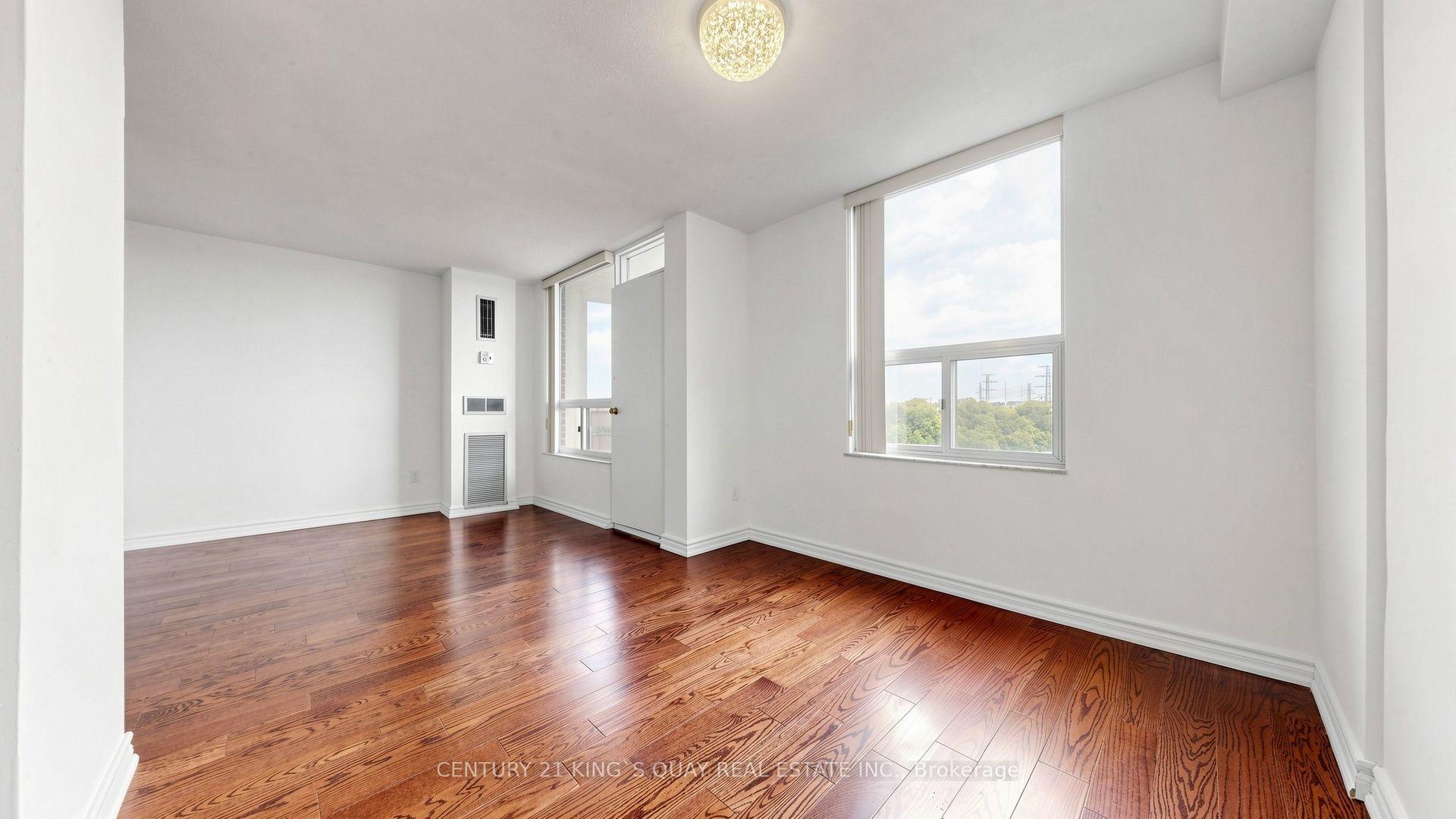 Photo 16 of Unit 1116, 20 Edgecliff Golfway, Toronto, Flemingdon Park — HOMEH