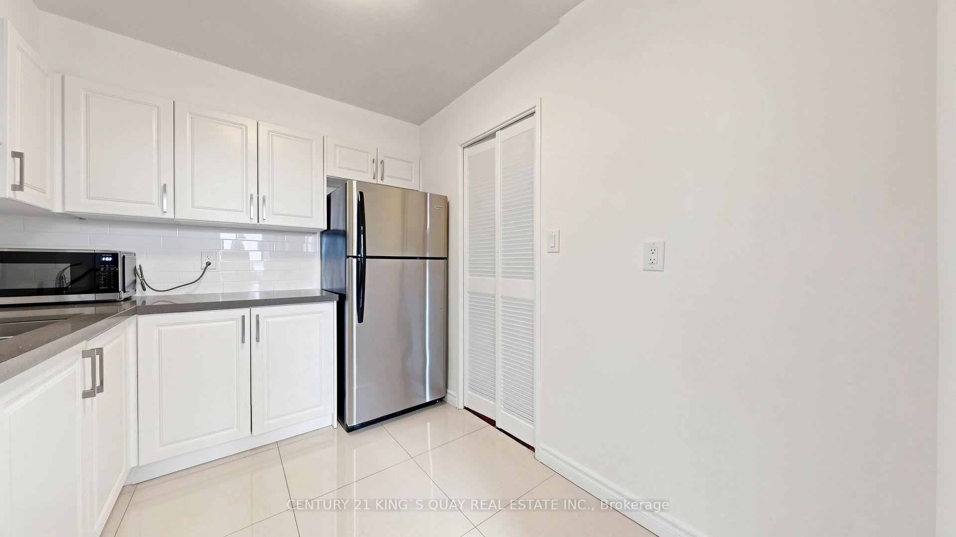 Photo 18 of Unit 1116, 20 Edgecliff Golfway, Toronto, Flemingdon Park — HOMEH